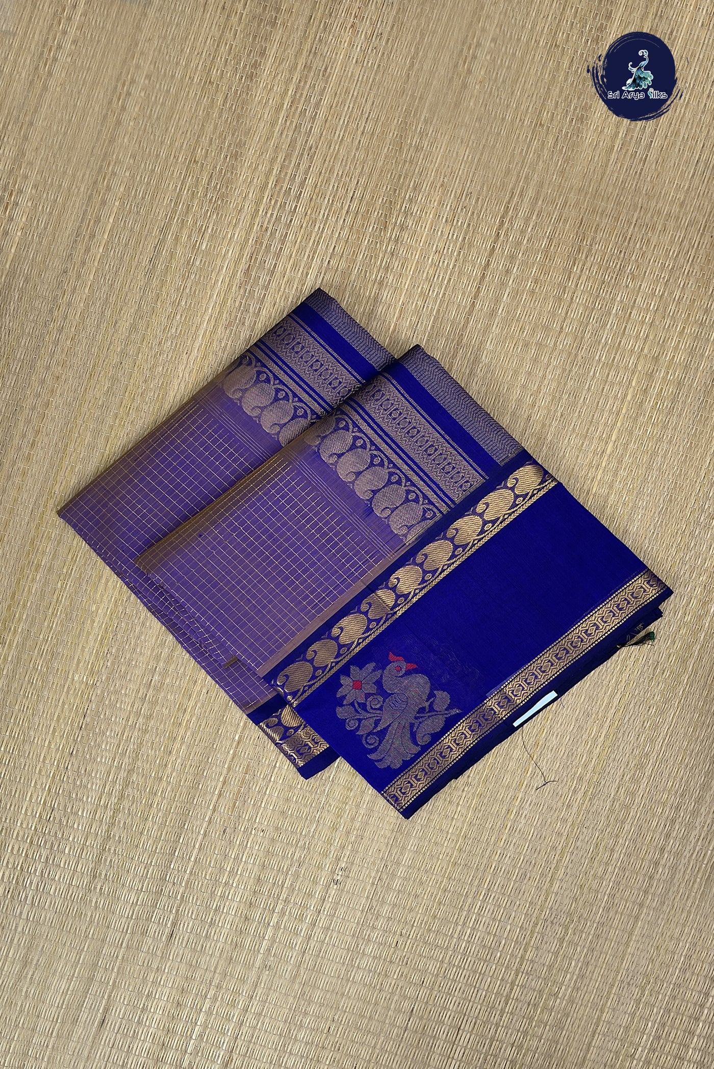 Lavender Checked Saree With Zari Checked Pattern