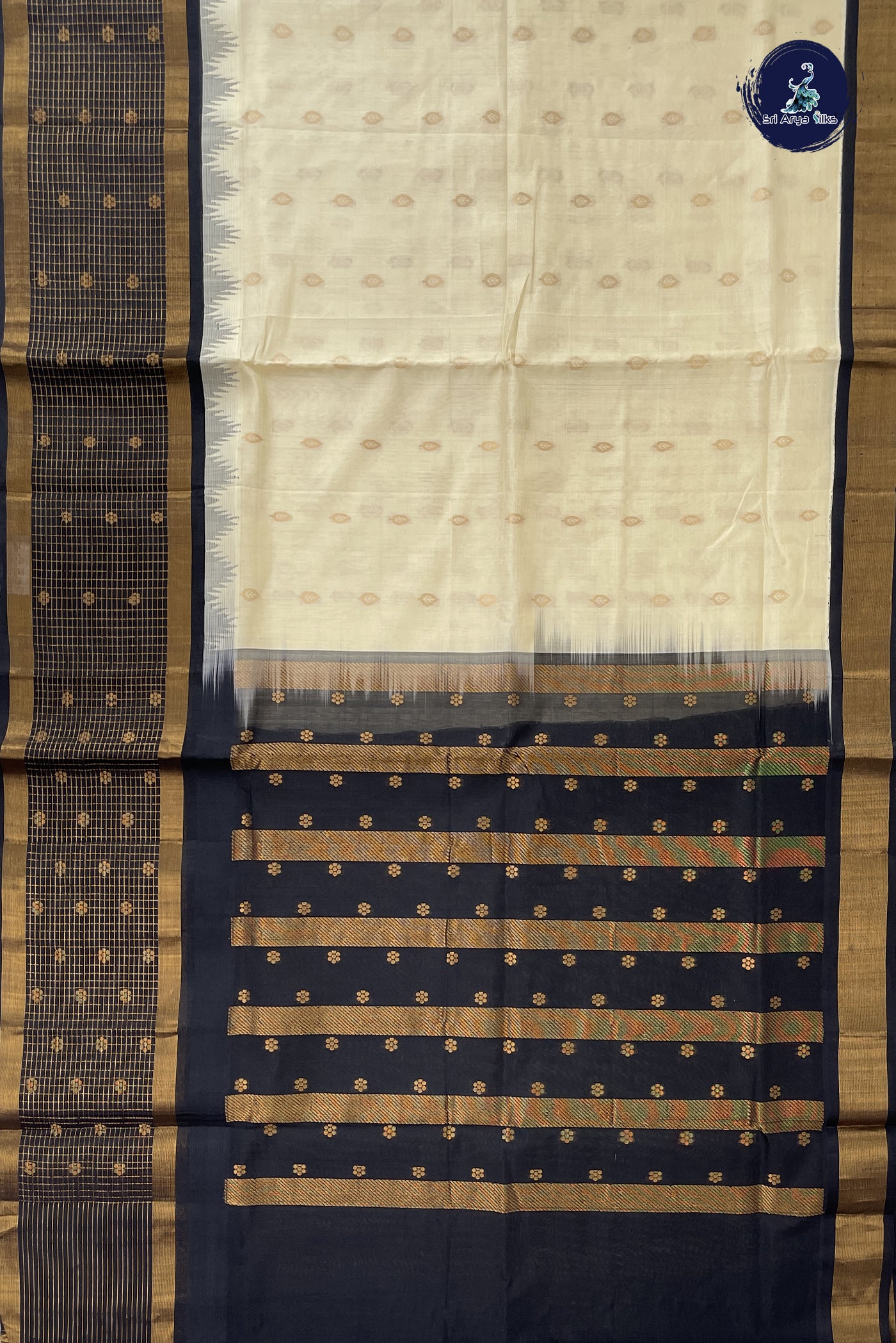 Off White Korvai Silk Cotton Saree With Zari Buttas Pattern