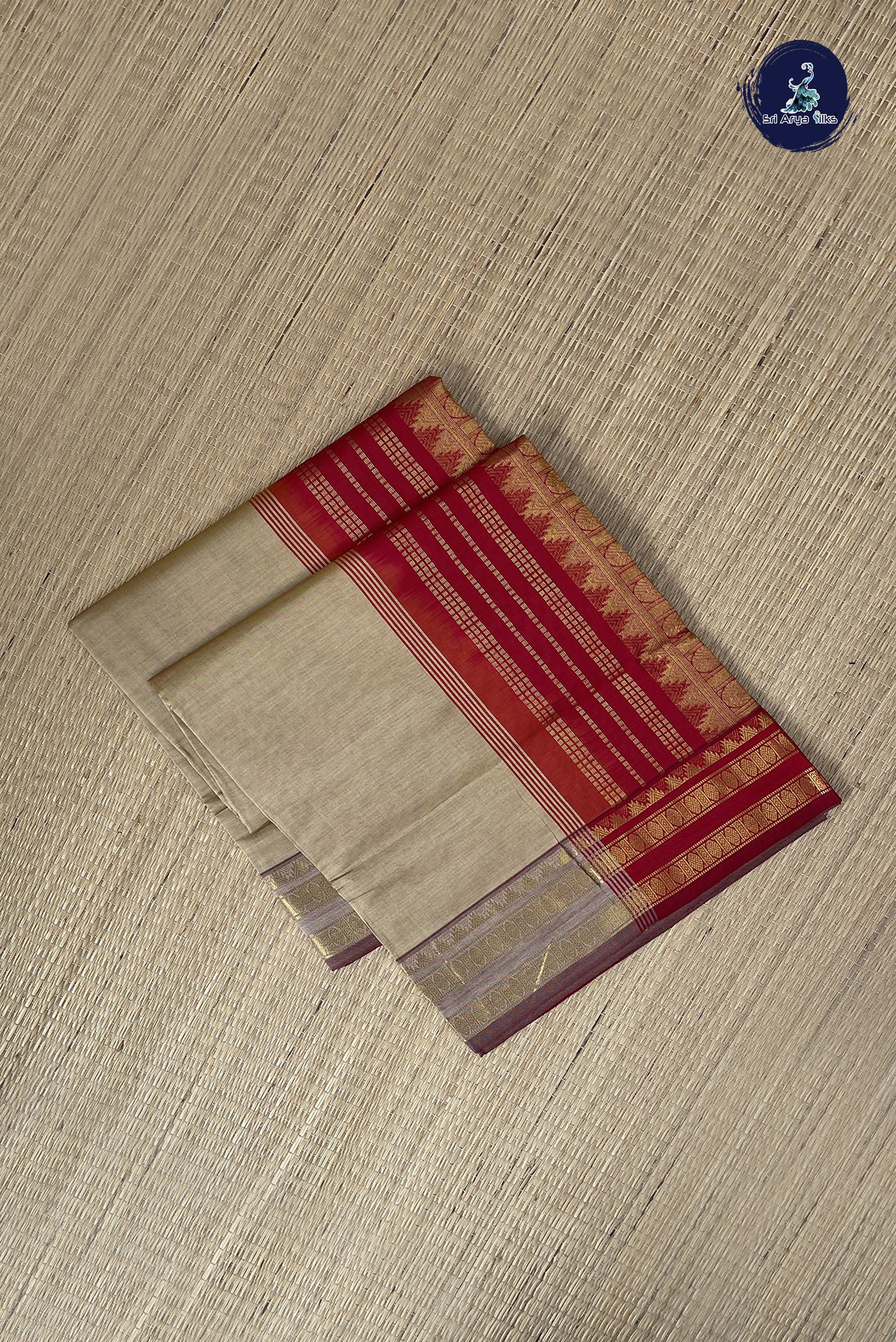 Cream Kanchi Semi Silk Cotton Saree With Plain Pattern