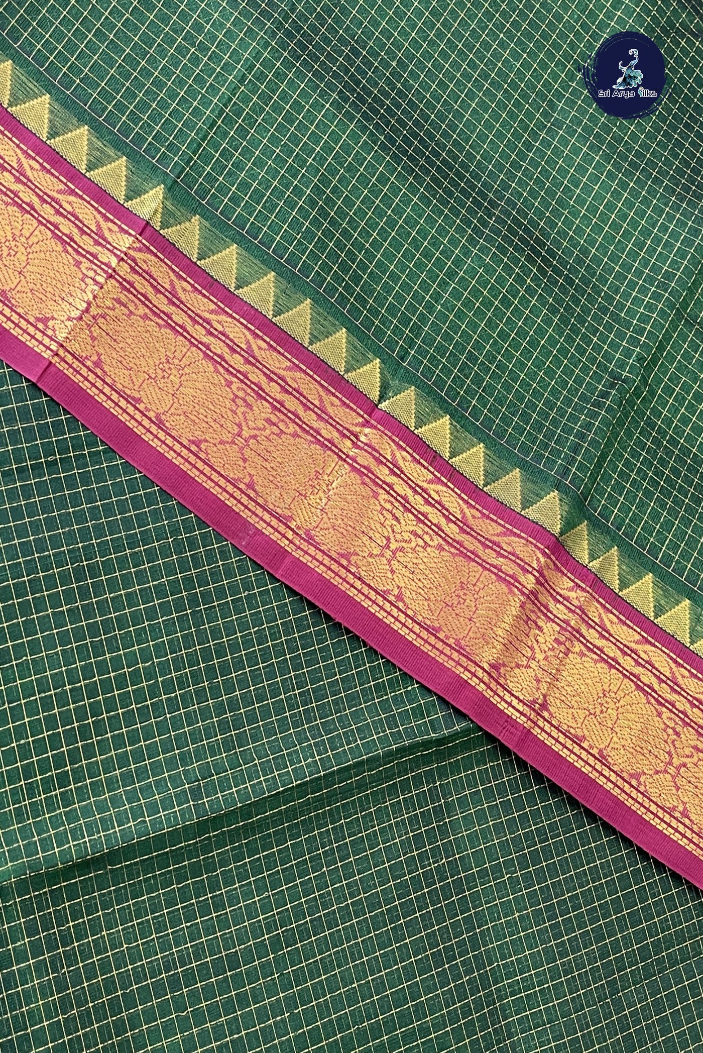 Bottle Green Checked Saree With Zari Checked Pattern