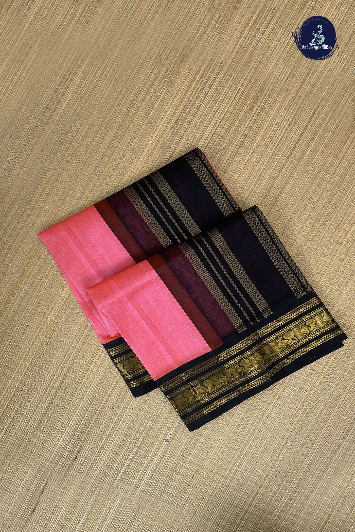 Candy Pink Korvai Silk Cotton Saree With Plain Pattern