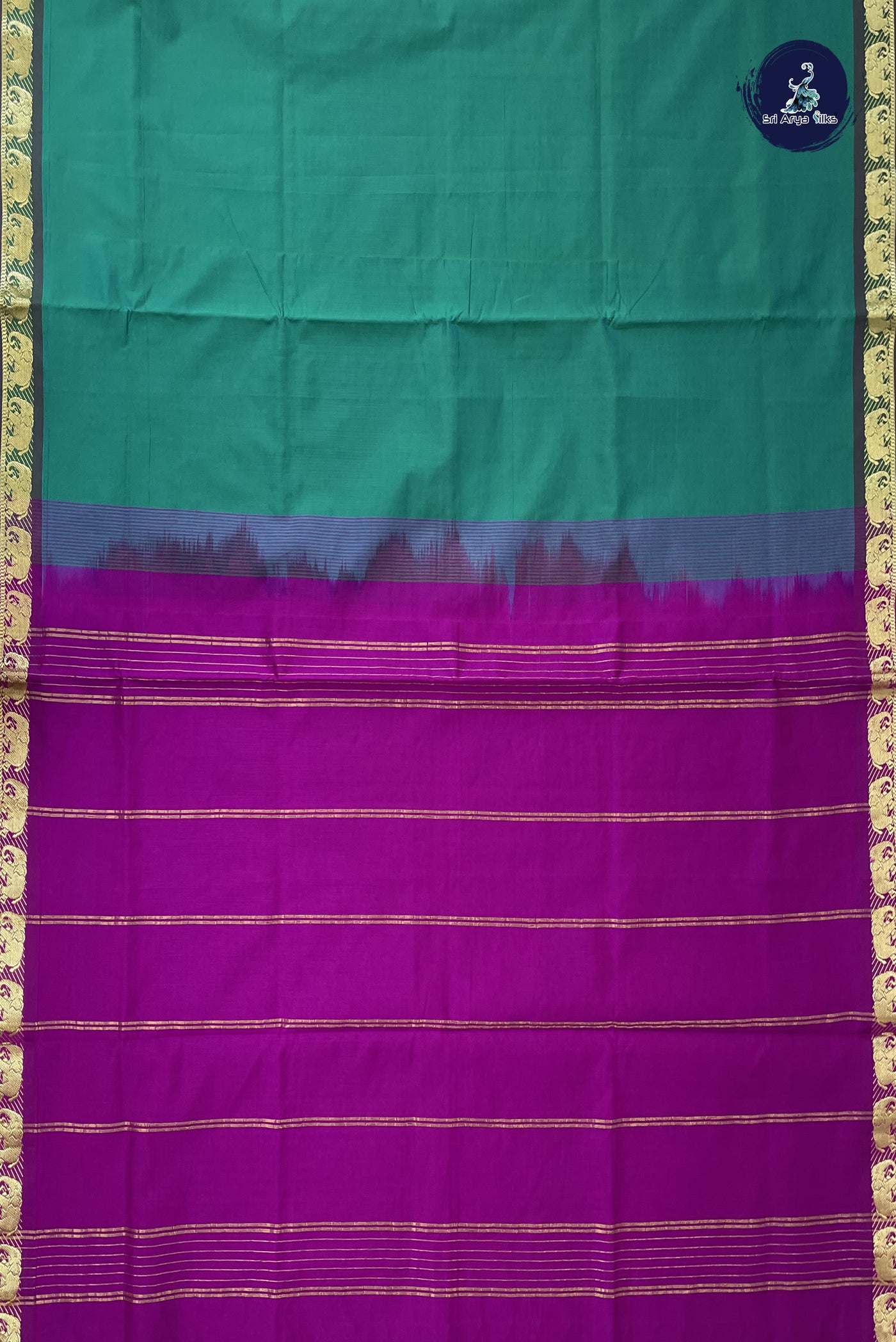 Green Kanchi Semi Silk Cotton Saree With Plain Pattern