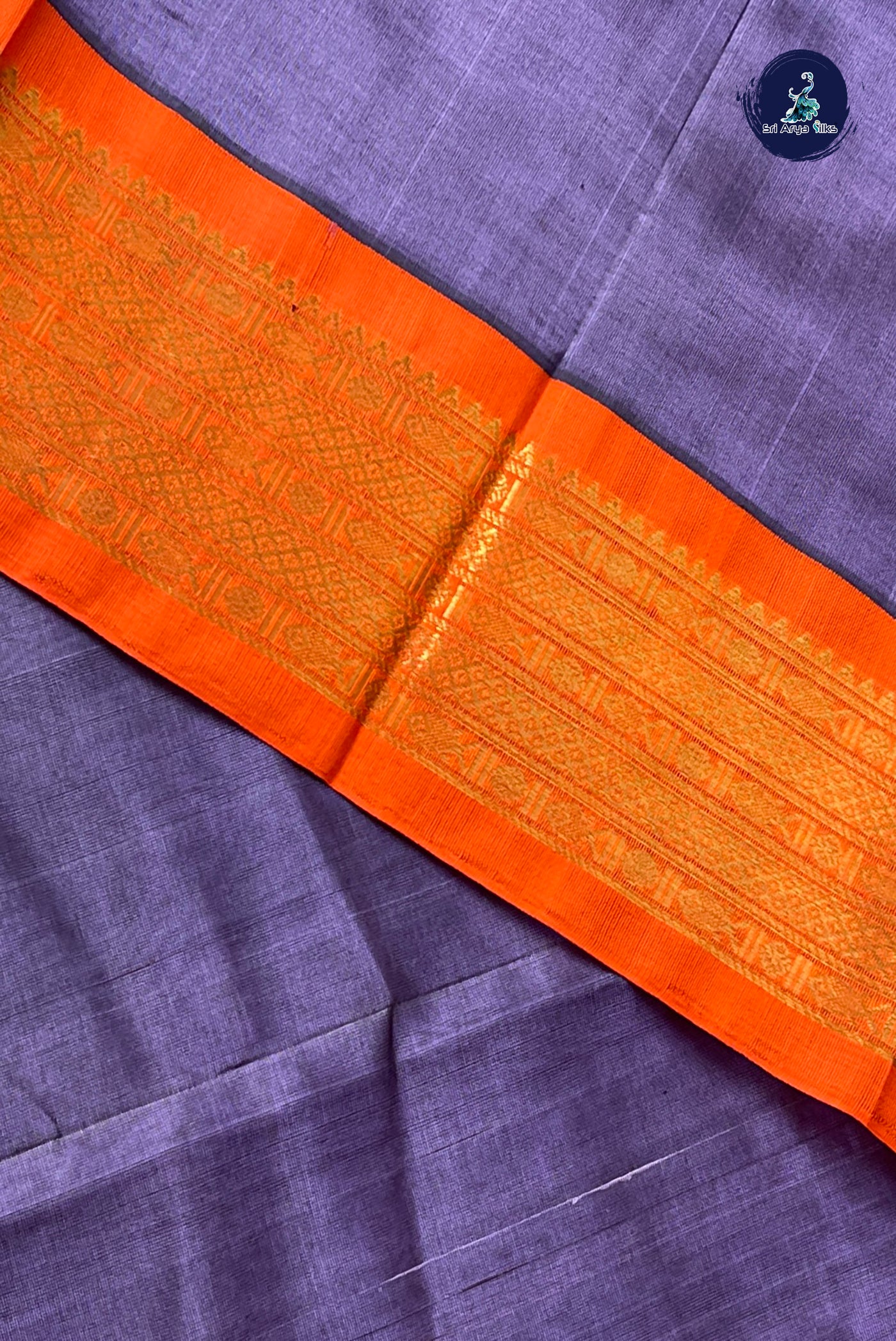 Grey Korvai Silk Cotton Saree With Plain Pattern