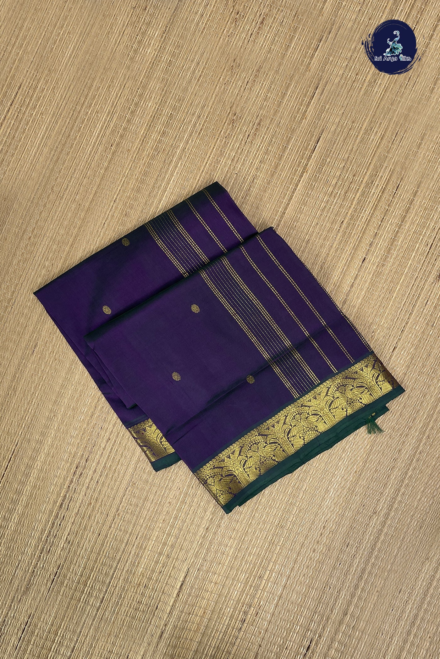 Dual Tone Green Simple Silk Cotton Saree With Zari Buttas Pattern