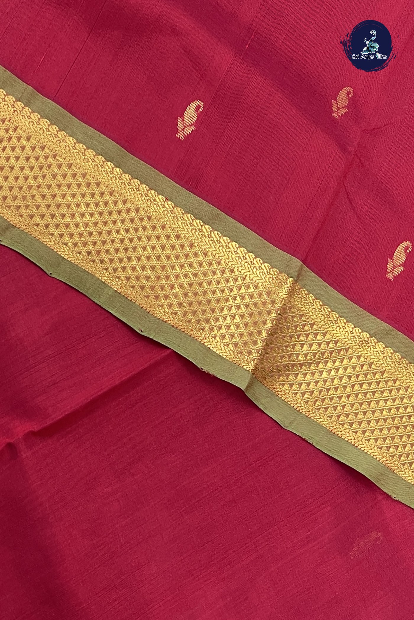 Red Simple Silk Cotton Saree With Zari Buttas Pattern