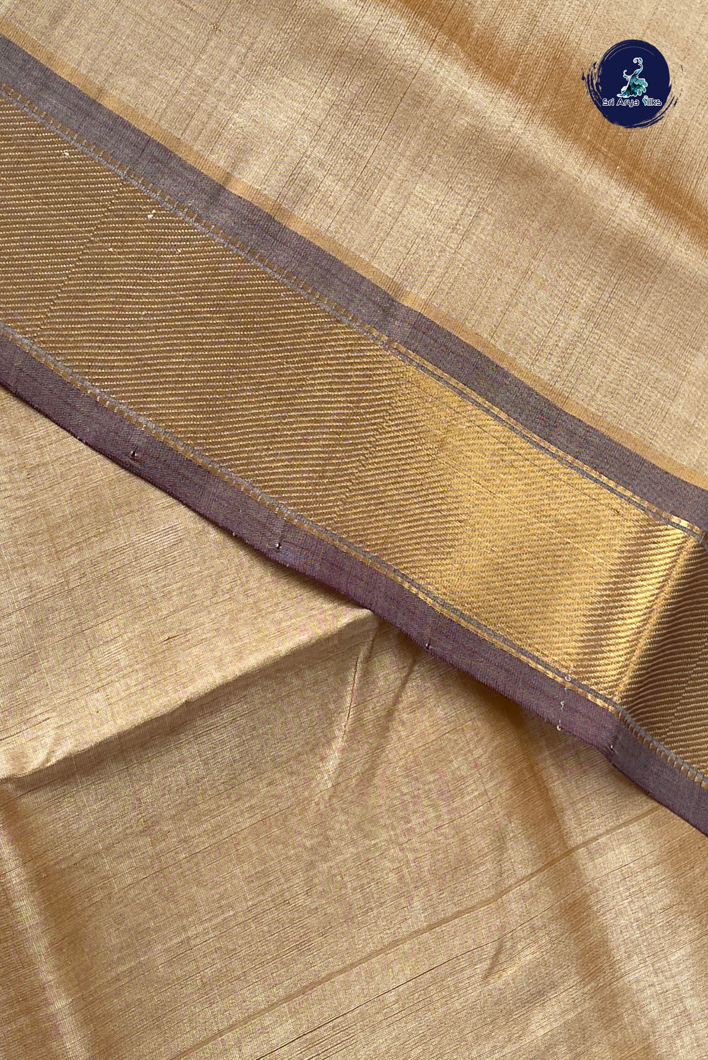 Beige Simple Silk Cotton Saree With Plain Pattern