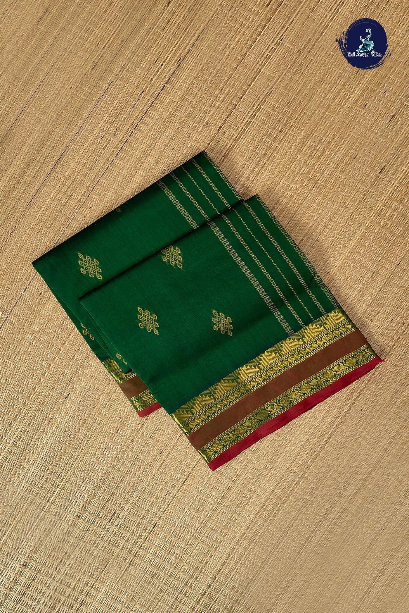 Bottle Green Simple Silk Cotton Saree With Kolam Butta Pattern