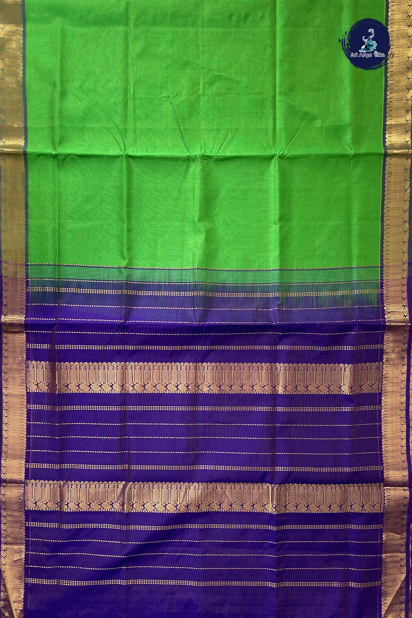 Parrot Green Vaira Oosi Silk Cotton Saree With Vaira Oosi Pattern