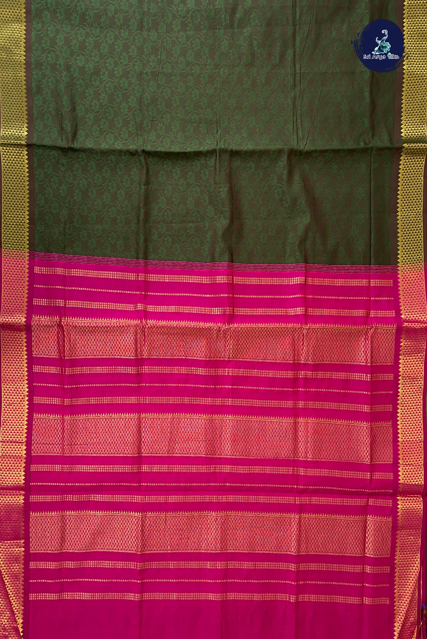 Dual Tone Green Half Pure Silk Cotton Saree With Embossed Pattern