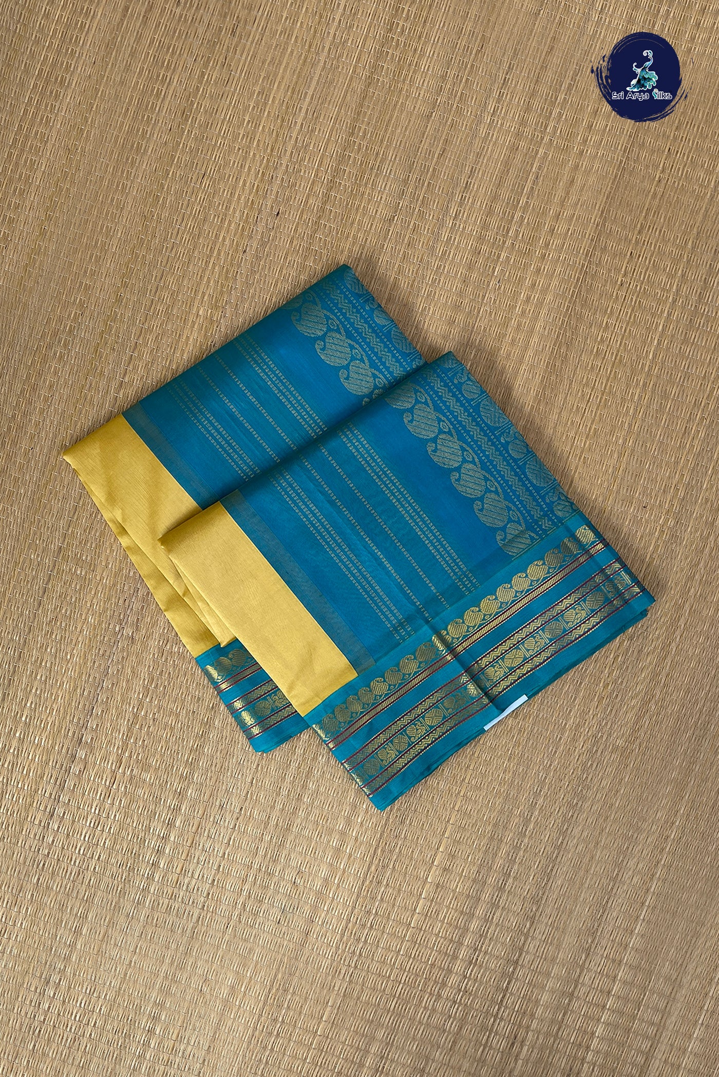 Creamish Yellow Korvai Silk Cotton Saree With Plain Pattern