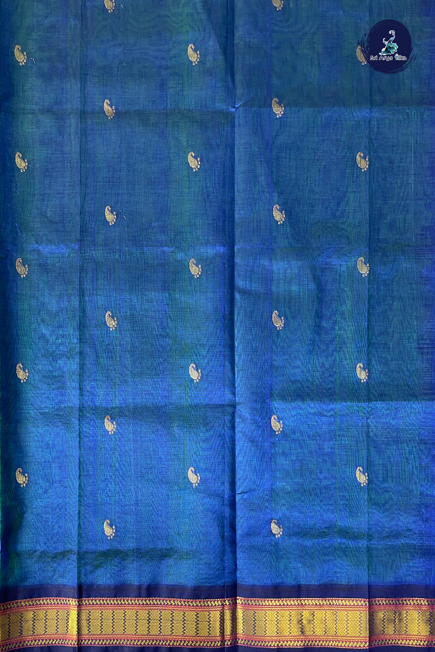 Parrot Green Korvai Silk Cotton Saree With Zari Buttas Pattern