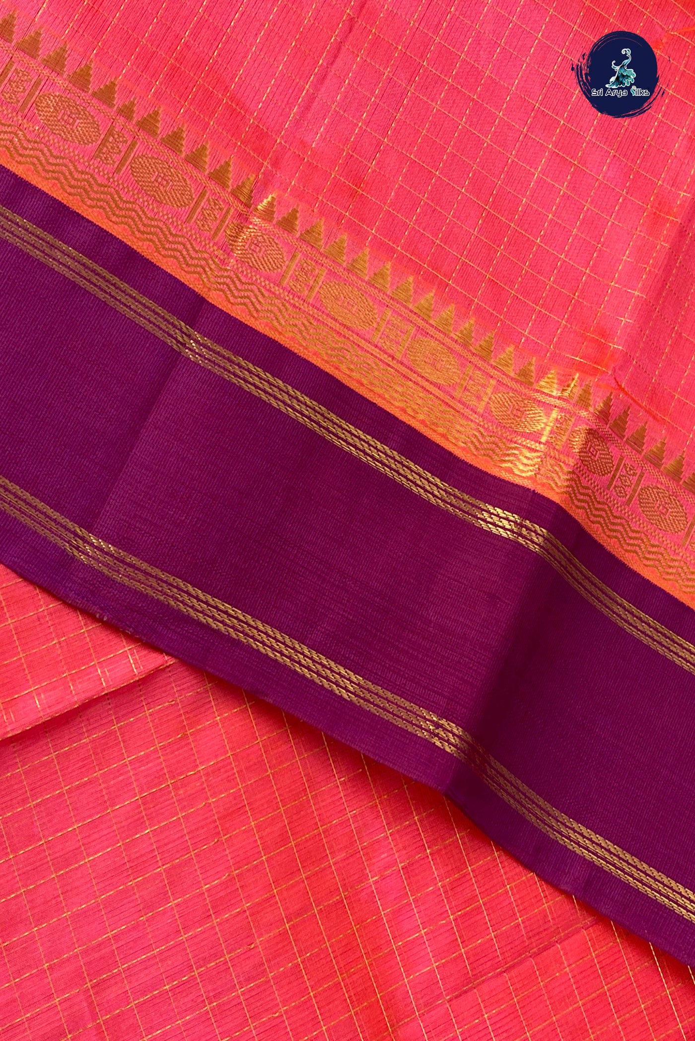 Pink Checked Saree With Zari Checked Pattern