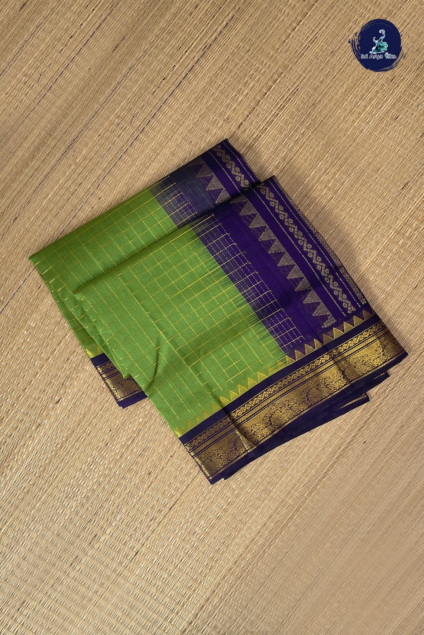 Light Green Checked Saree With Zari Checked Pattern