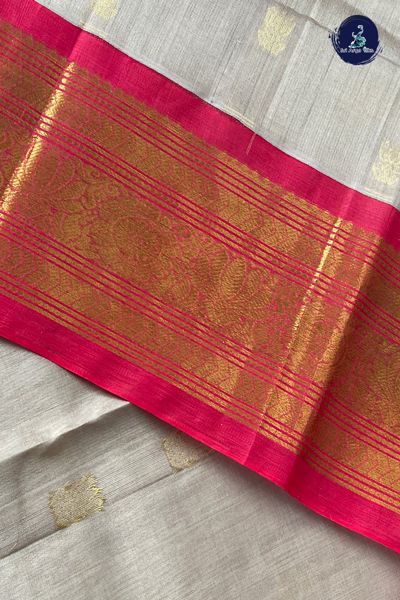 Grey Korvai Silk Cotton Saree With Zari Buttas Pattern