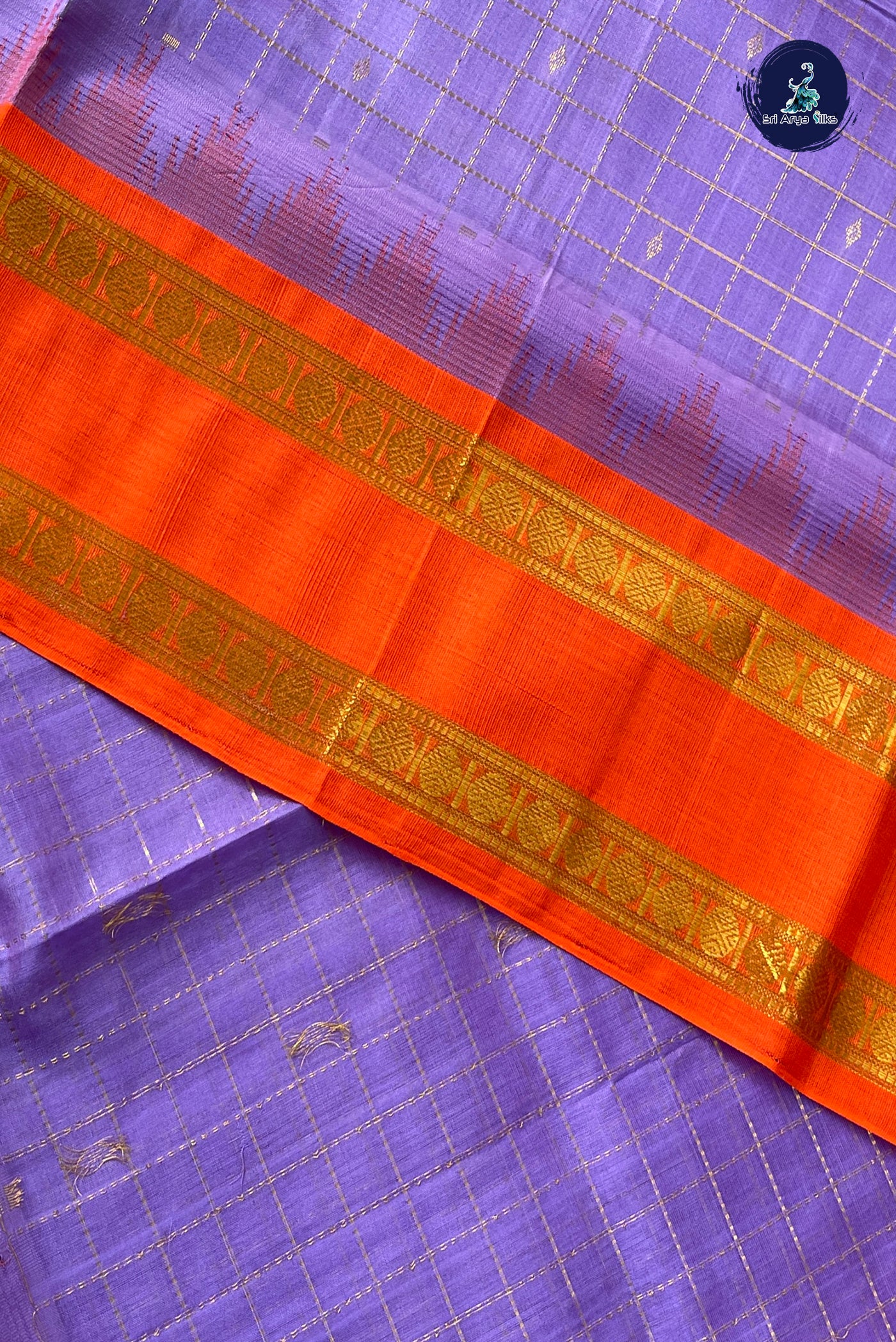 Lavender Checked Saree With Zari Checked Pattern