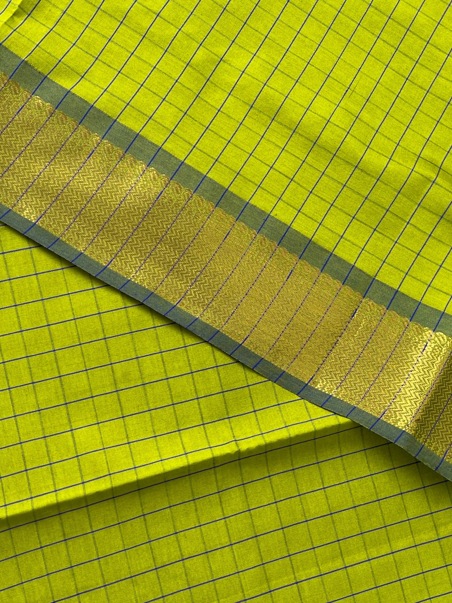 Lime Green Checked Saree With Checked Pattern
