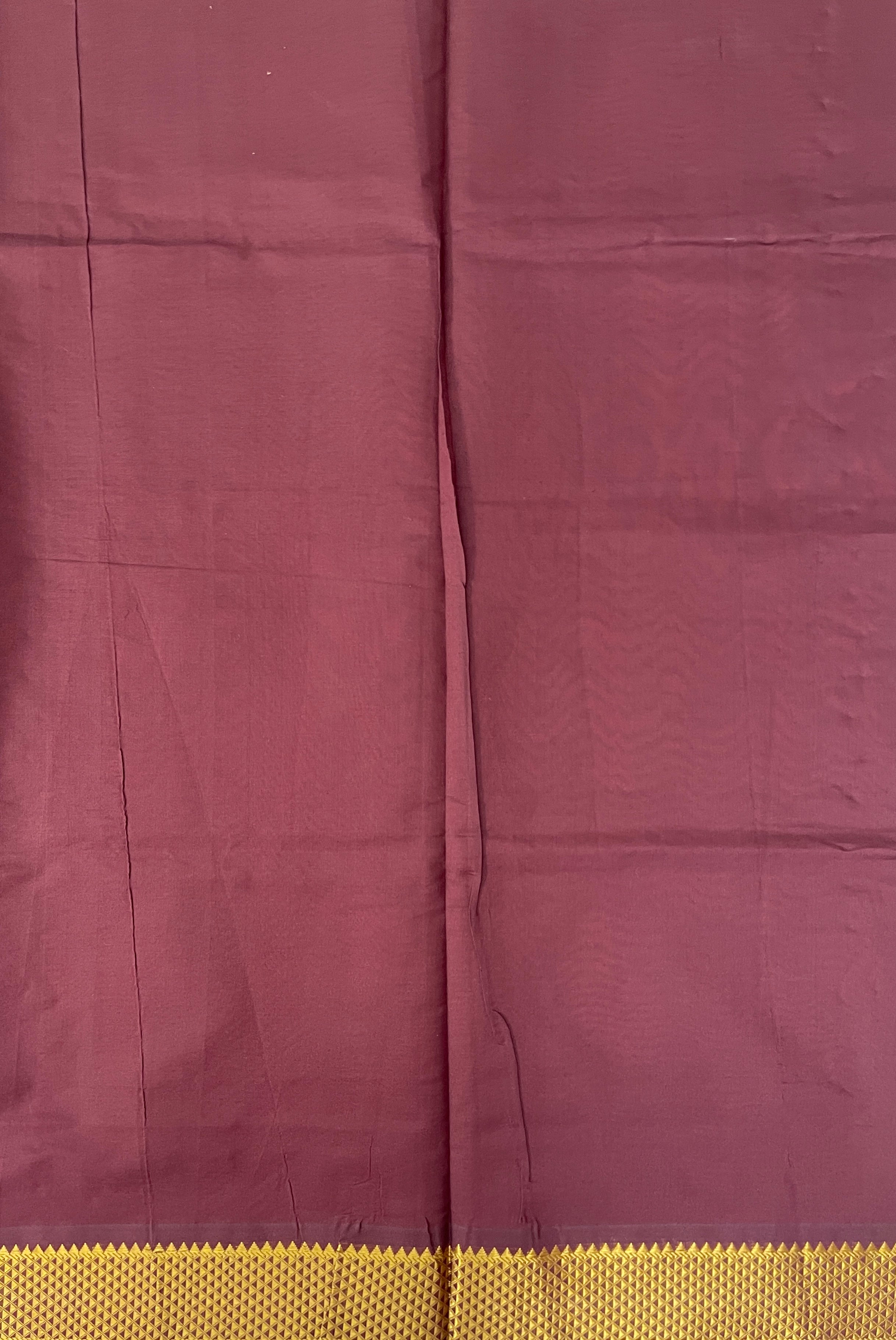Maroon Half Pure Silk Cotton Saree With Plain Pattern