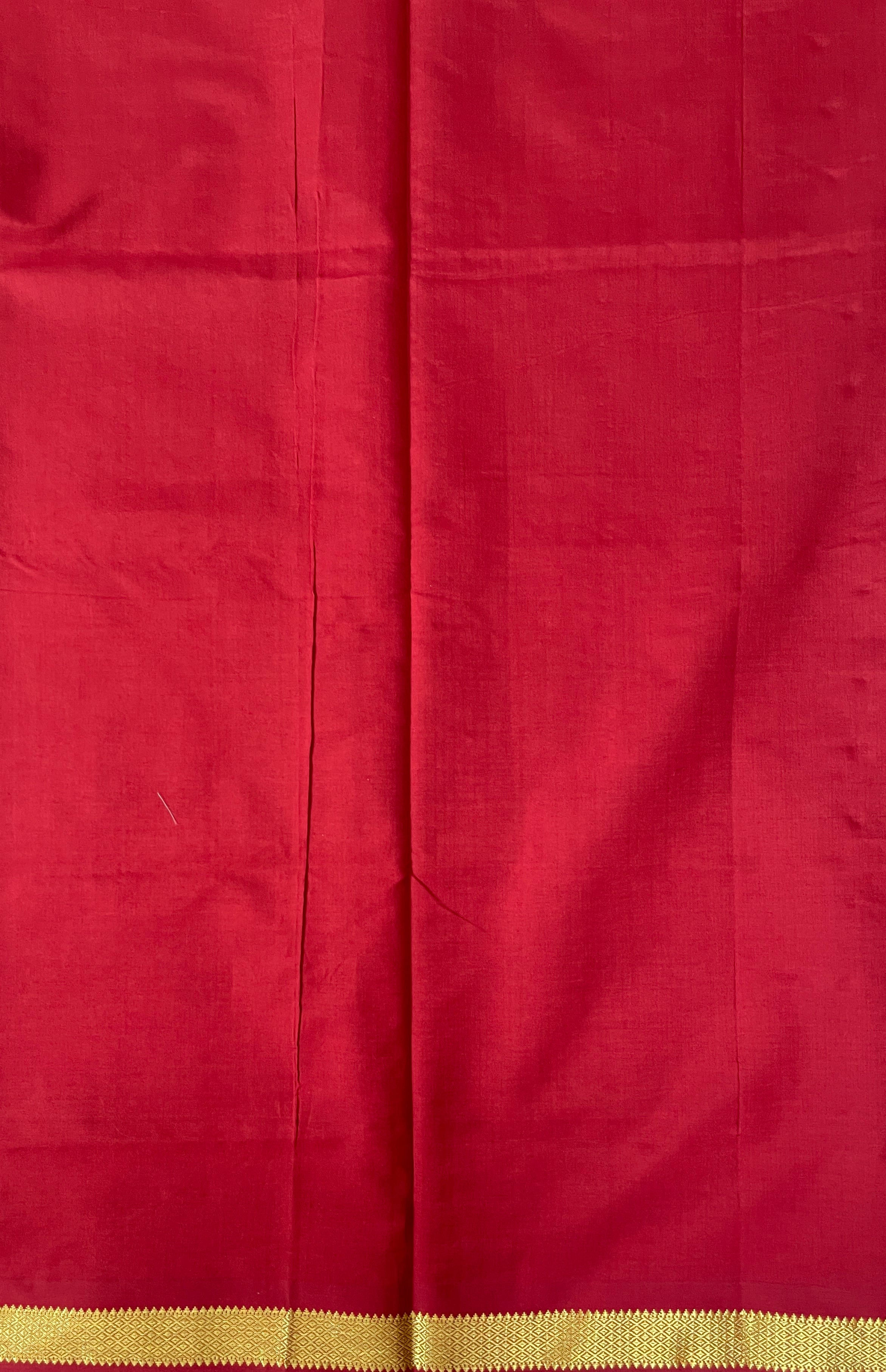 Green Half Pure Silk Cotton Saree With Plain Pattern