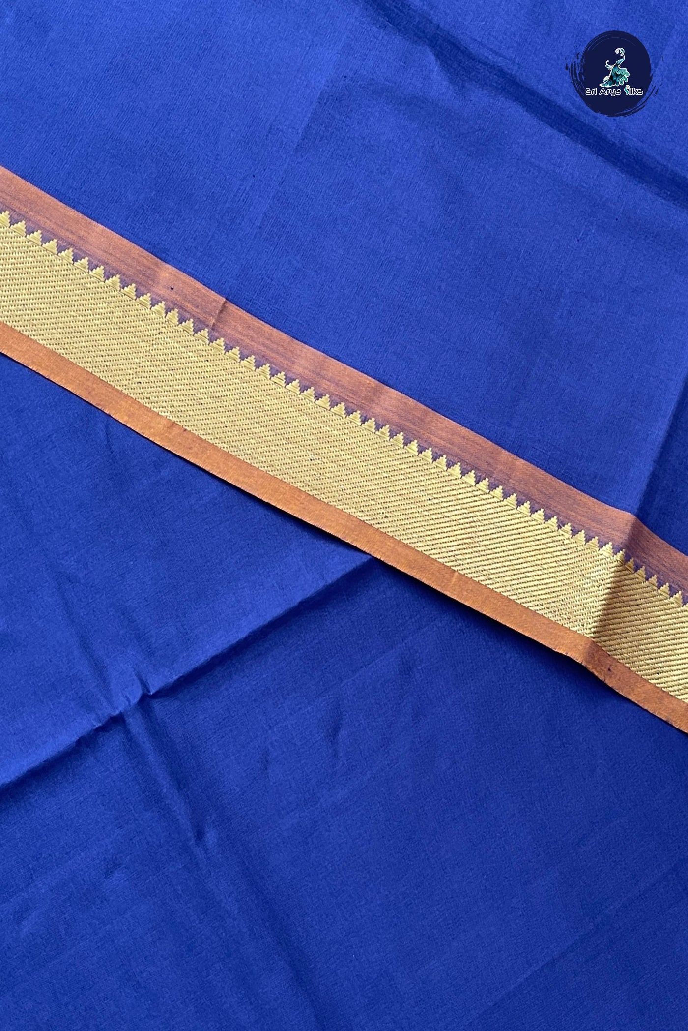 Blue Half Pure Silk Cotton Saree With Plain Pattern