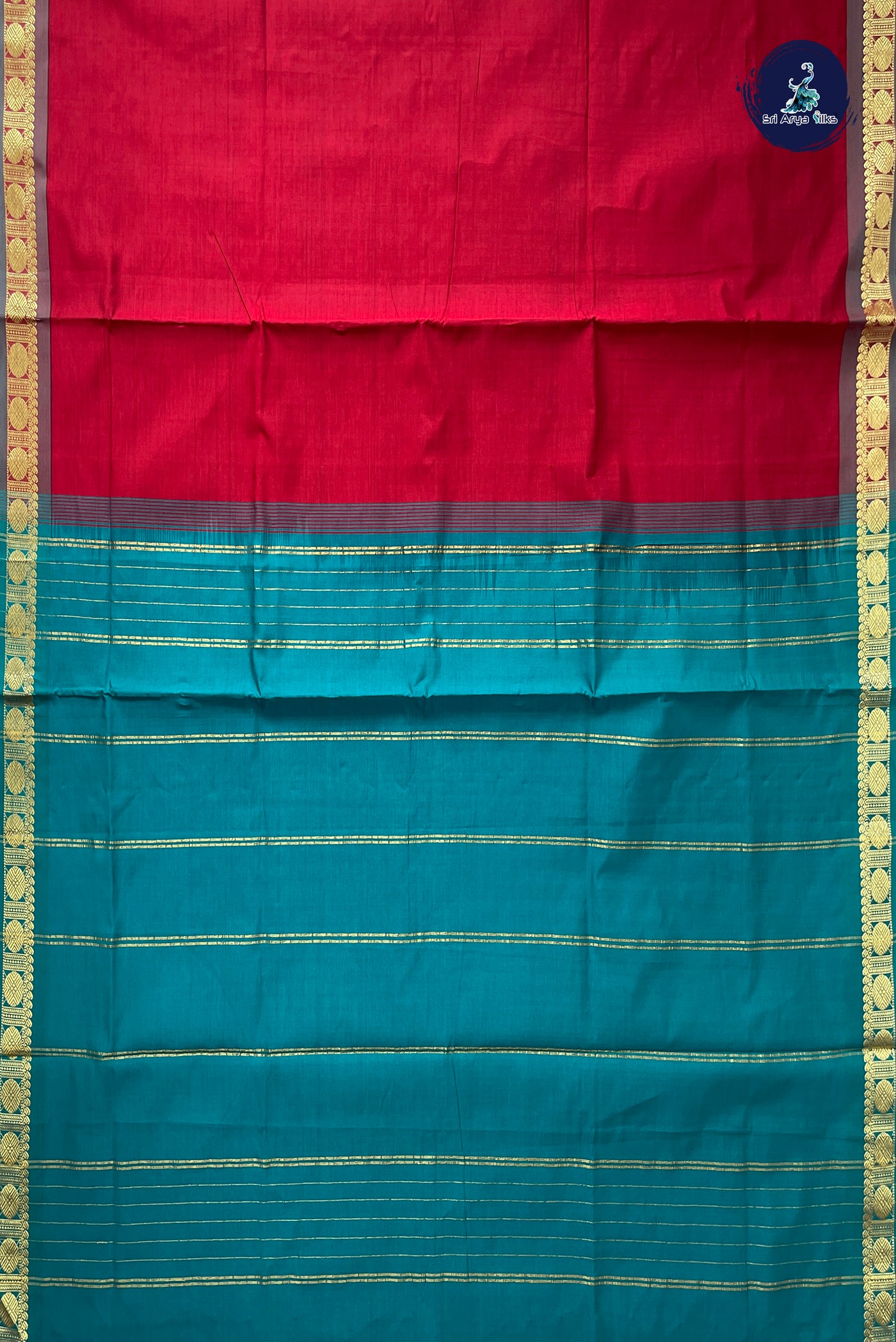 Red Half Pure Silk Cotton Saree With Plain Pattern