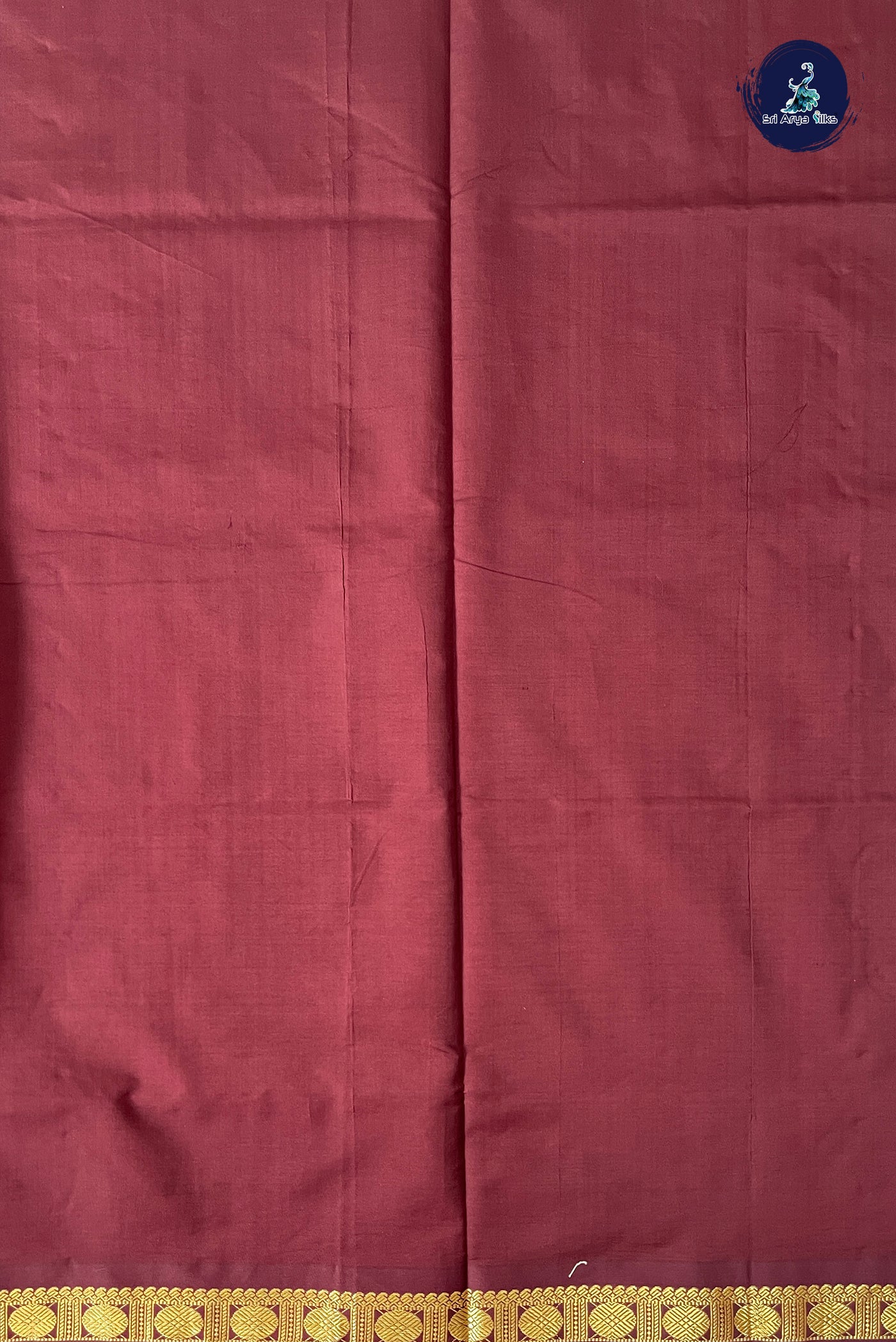 Red Half Pure Silk Cotton Saree With Plain Pattern