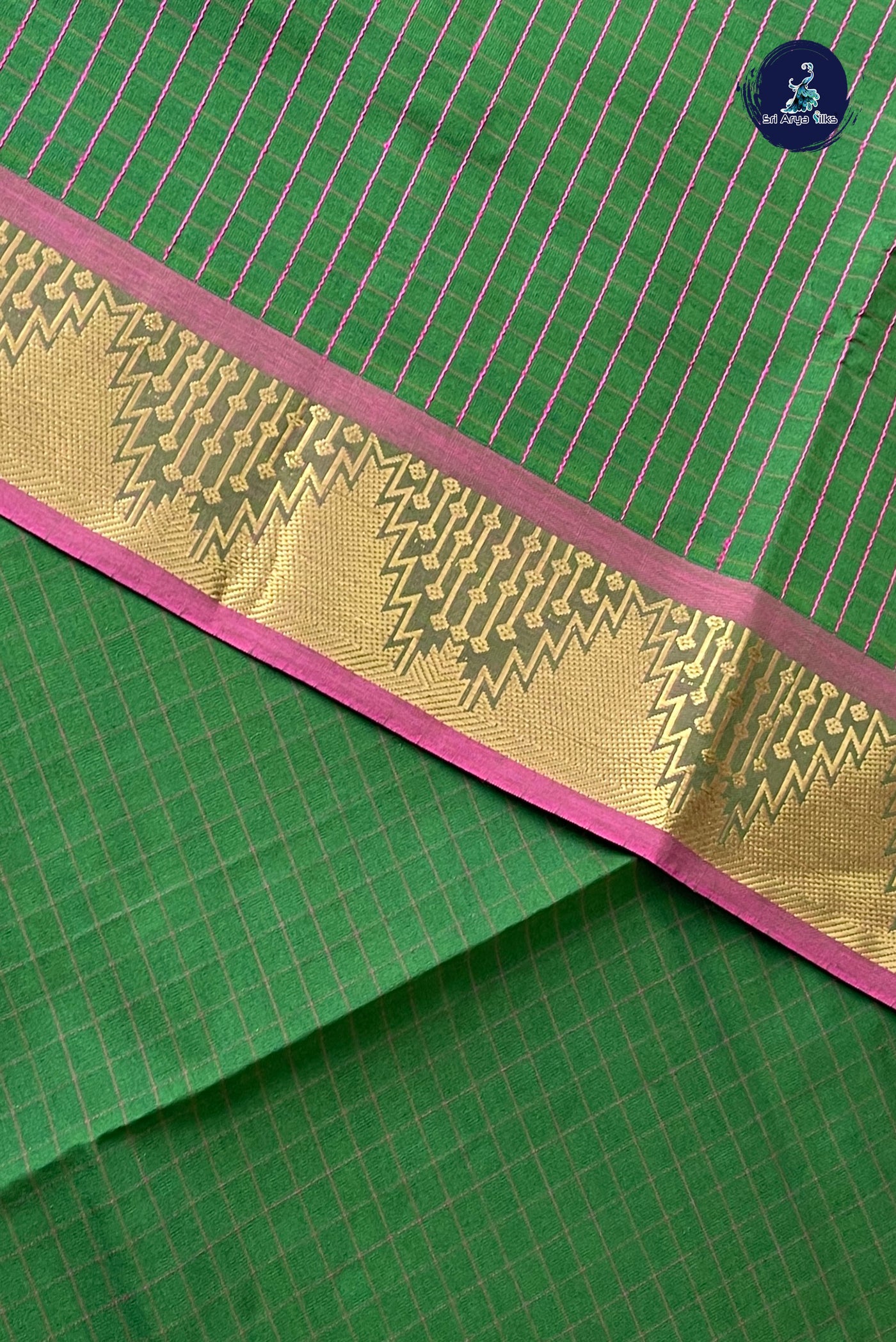 Green Checked Saree With Checked Pattern