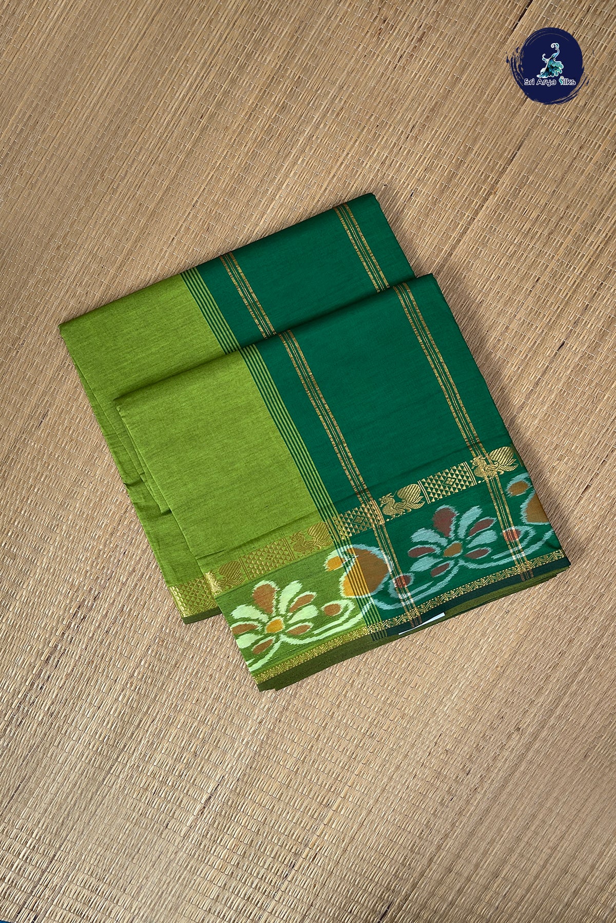 Lime Green Half Pure Silk Cotton Saree With Plain Pattern