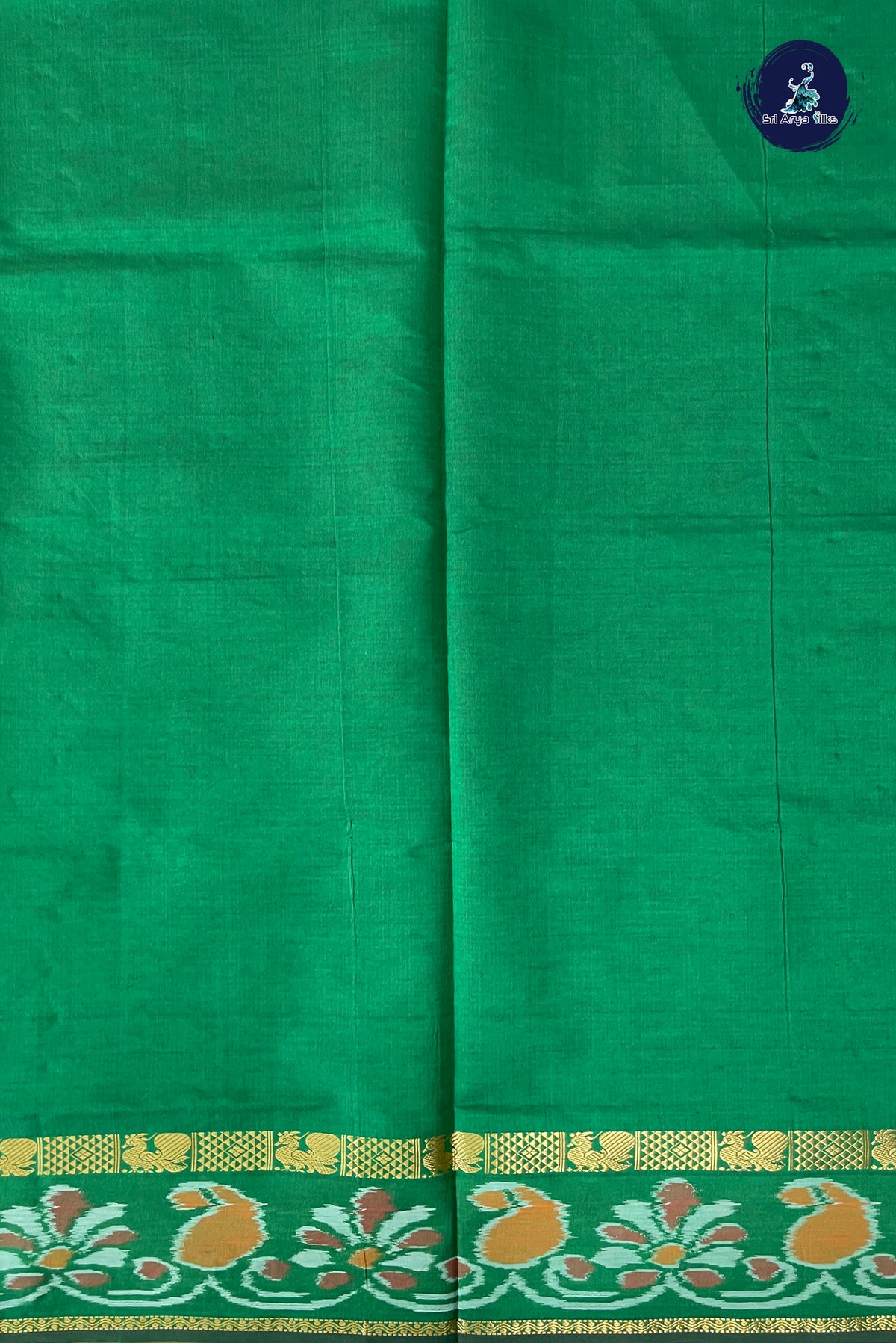 Lime Green Half Pure Silk Cotton Saree With Plain Pattern