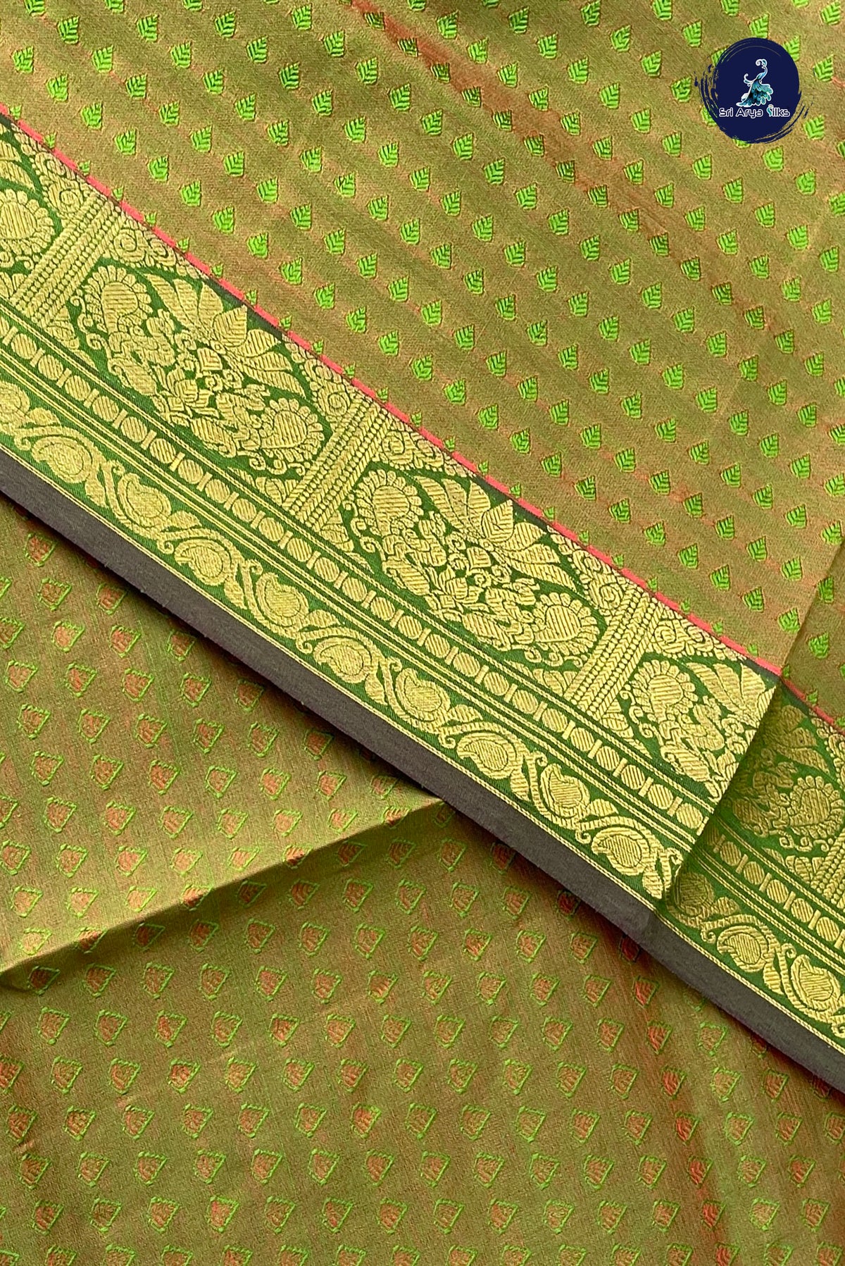 Manthulir Half Pure Silk Cotton Saree With Embossed Pattern
