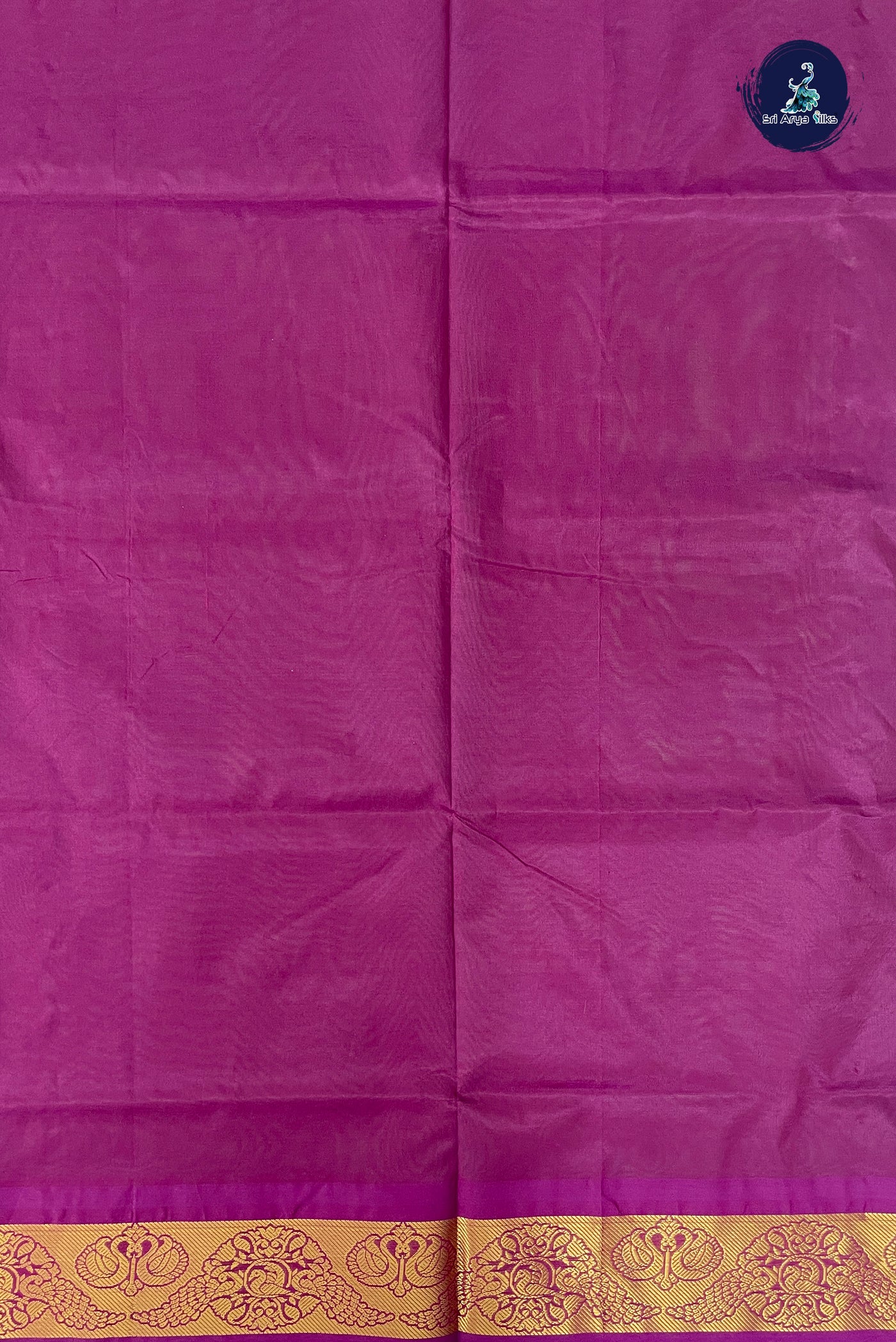 Green Half Pure Silk Cotton Saree With Plain Pattern