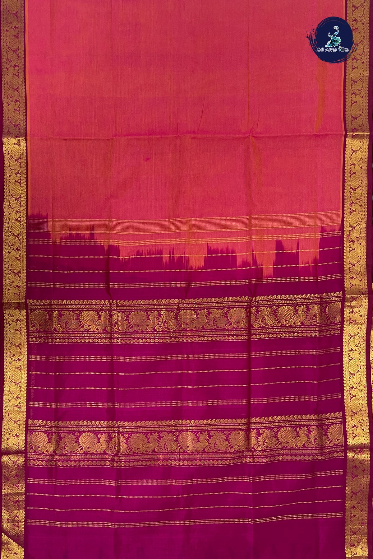 Pink Simple Silk Cotton Saree With Plain Pattern