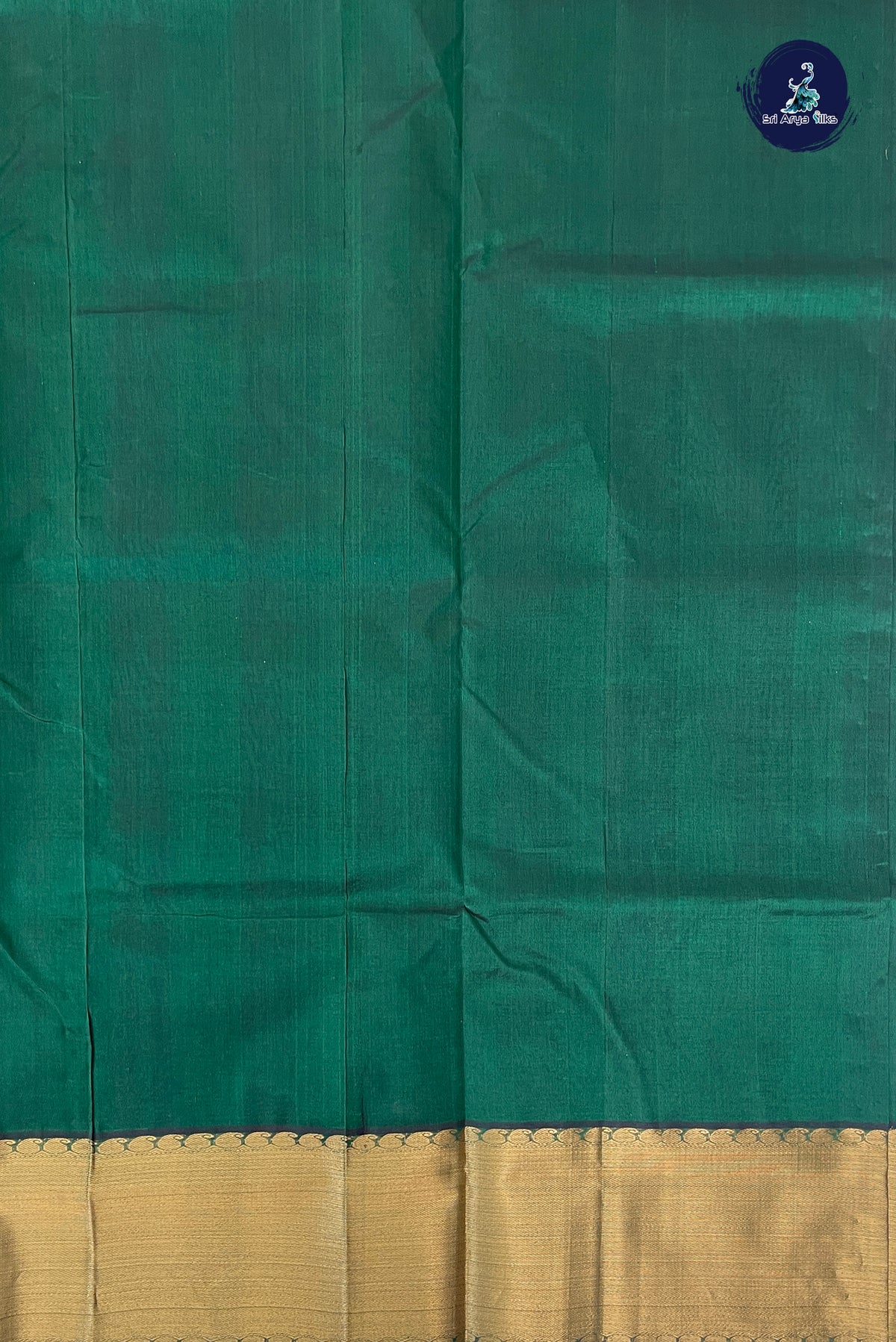 Bottle Green Bridal Silk Cotton Saree With Plain Pattern
