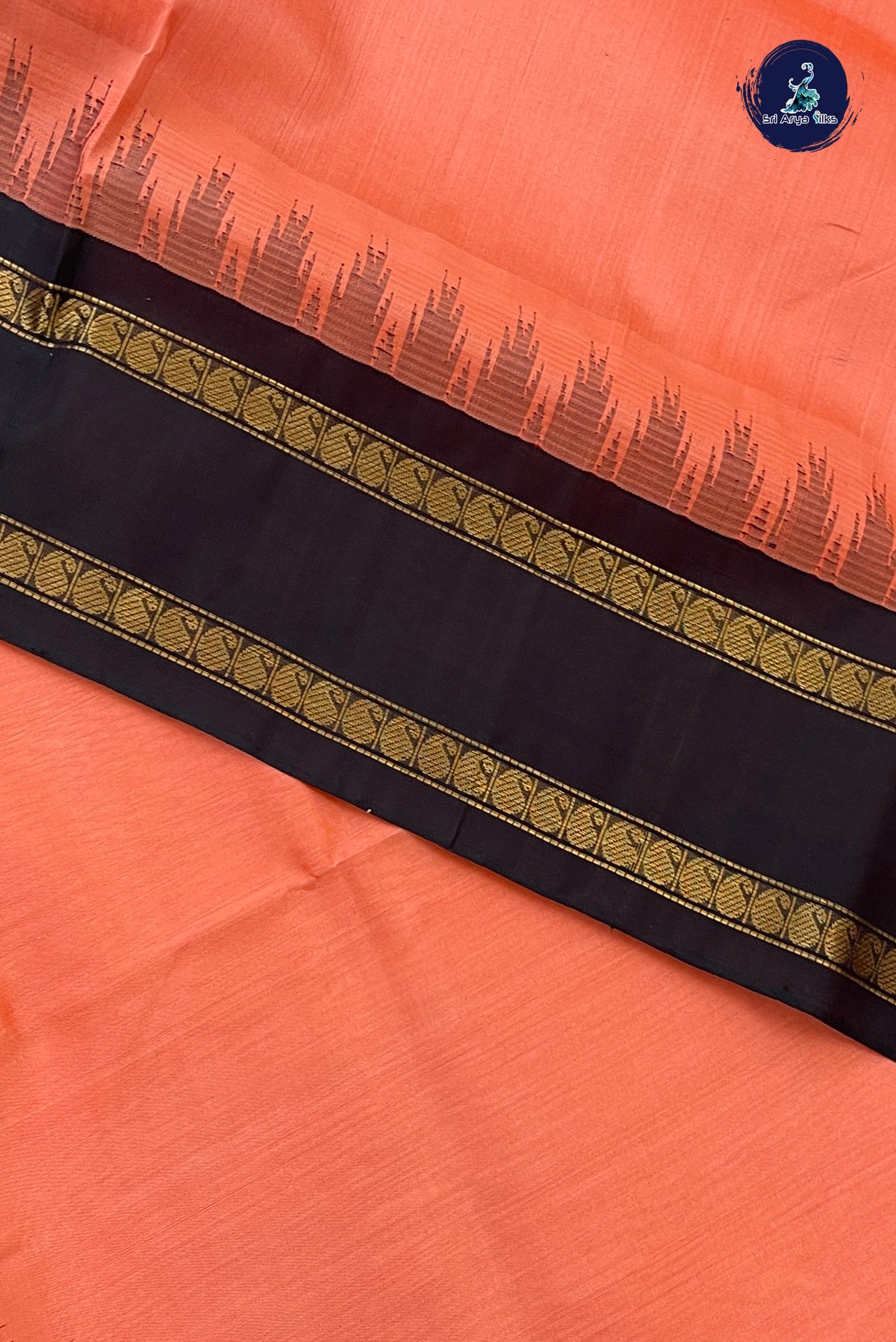 Peach Korvai Silk Cotton Saree With Plain Pattern
