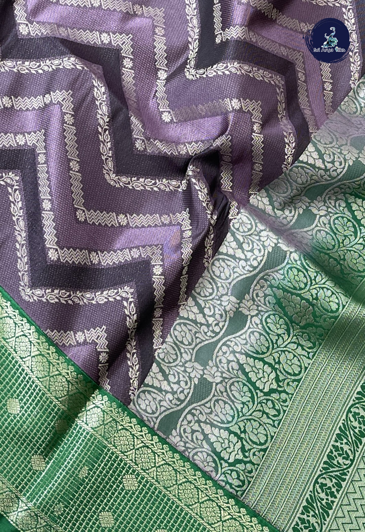 Lavender Semi Soft Silk Saree With Jacquard Pattern
