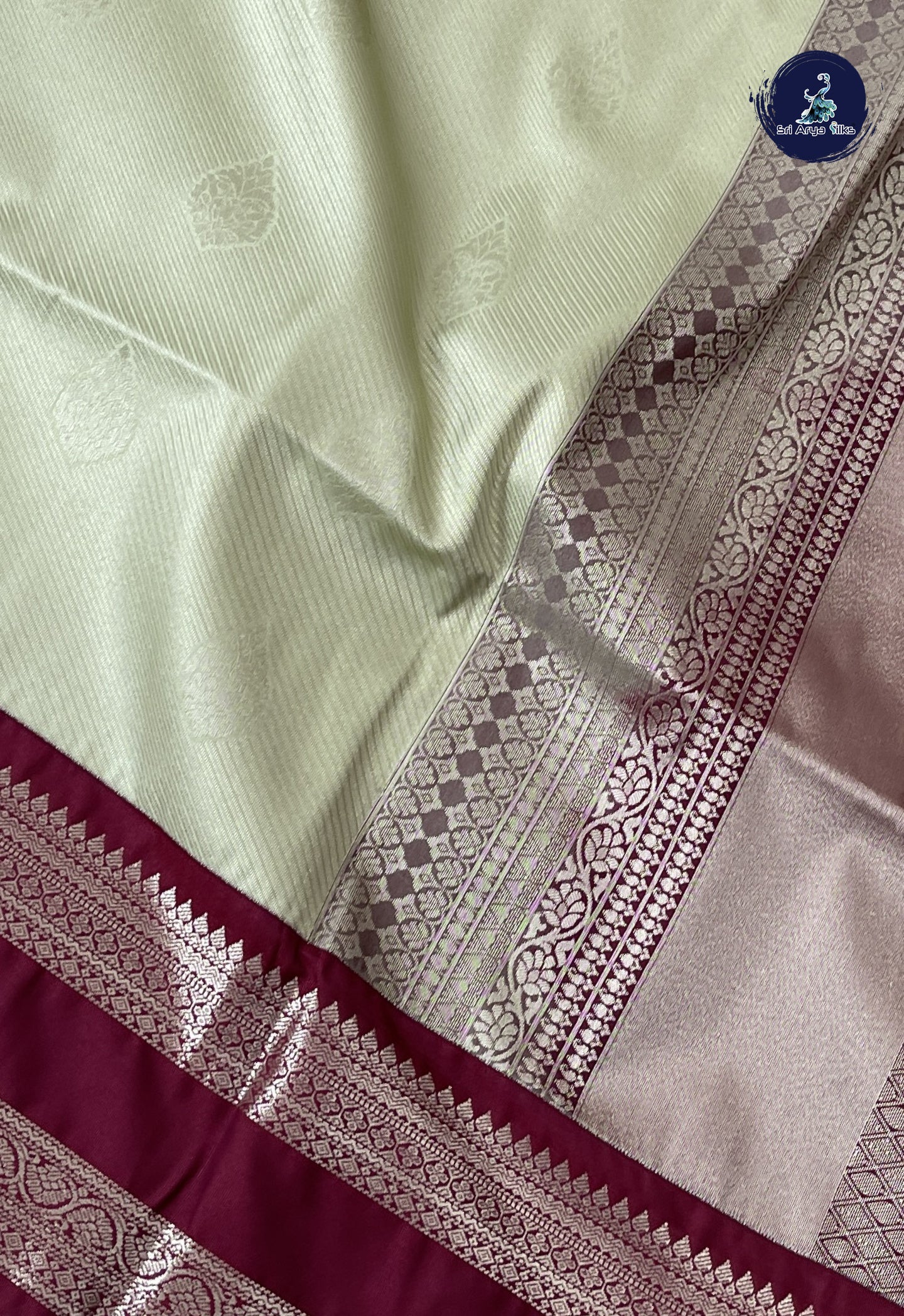 Pastel Green Semi Soft Silk Saree With Jacquard Pattern