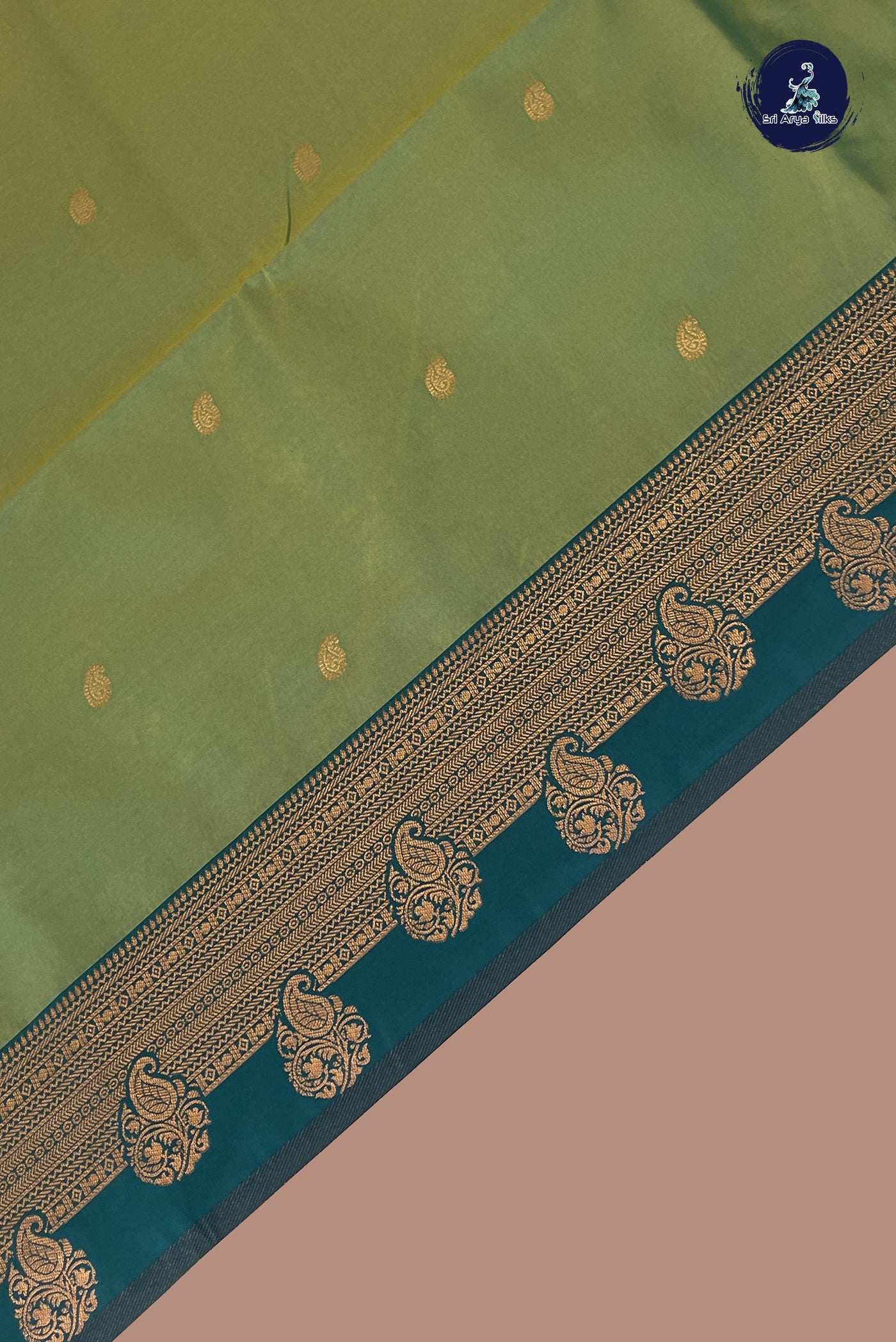 Dual Tone Green Semi Silk Saree With Zari Buttas Pattern