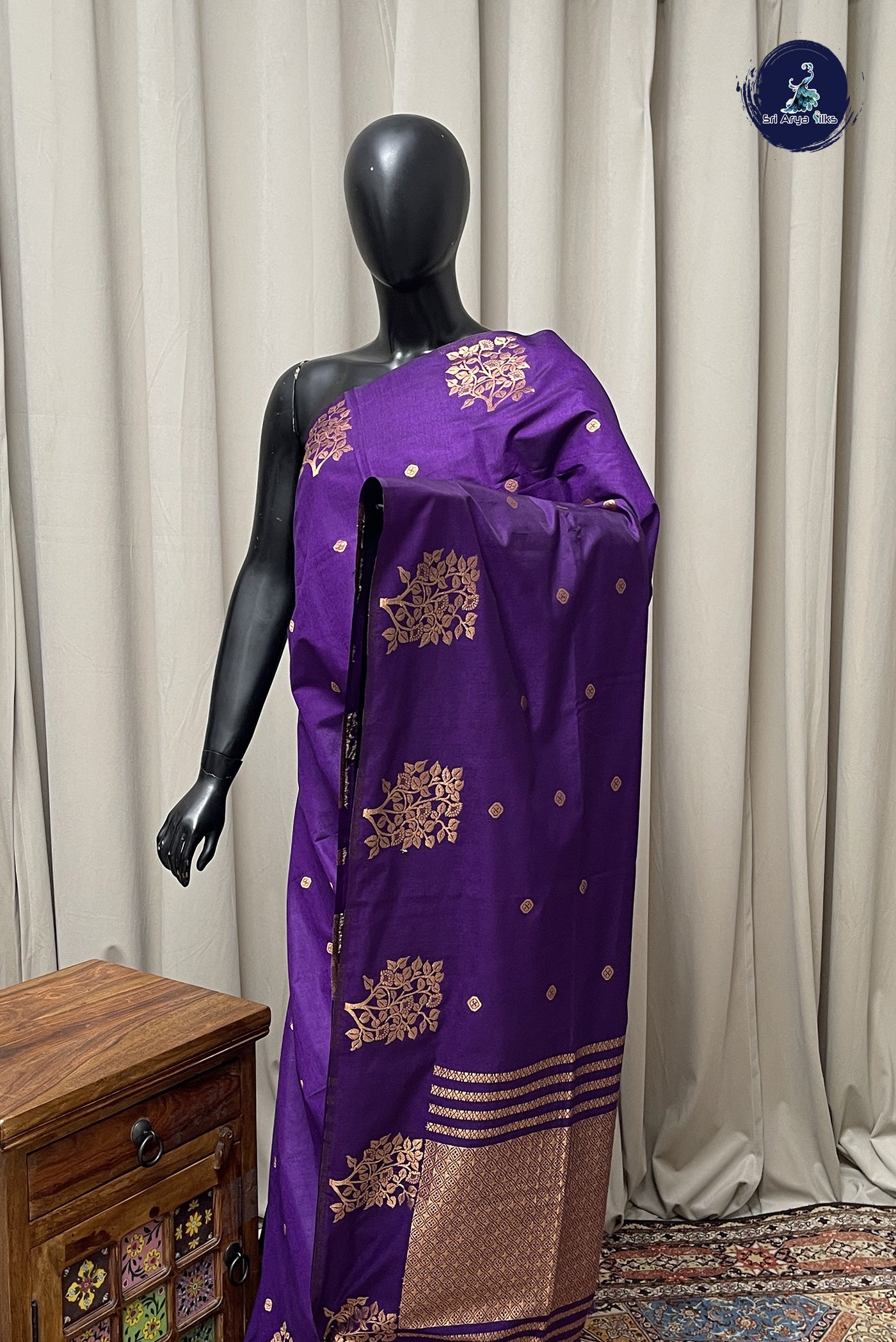 Dark Brinjal Semi Silk Saree With Buttas Pattern
