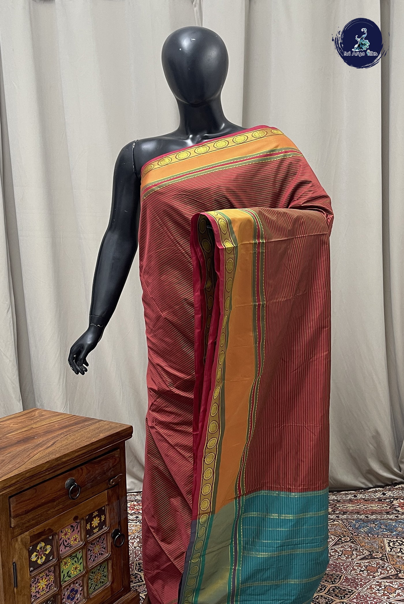 Arakku Semi Silk Saree With Stripes Pattern