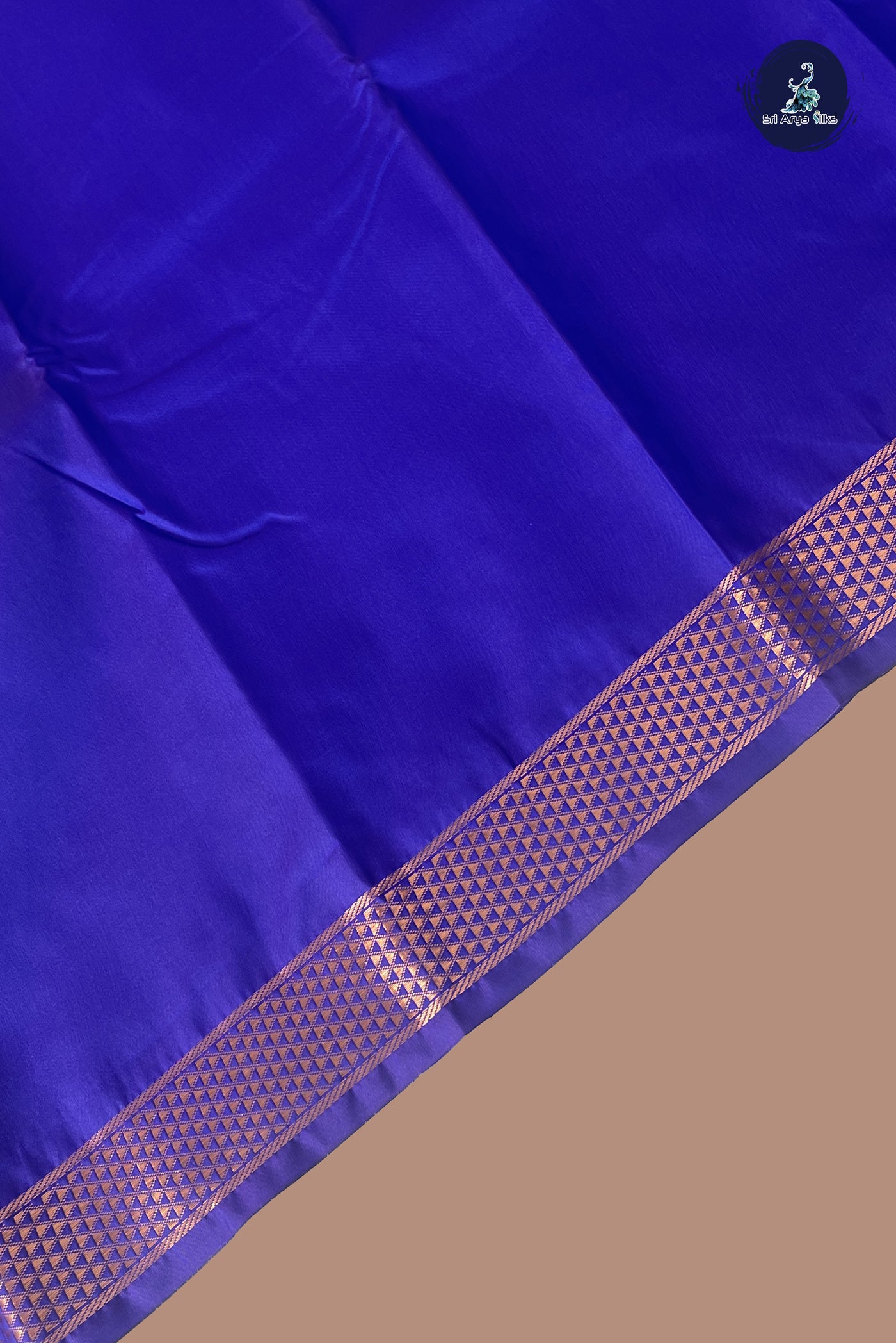 Violet Semi Silk Saree With Plain Pattern