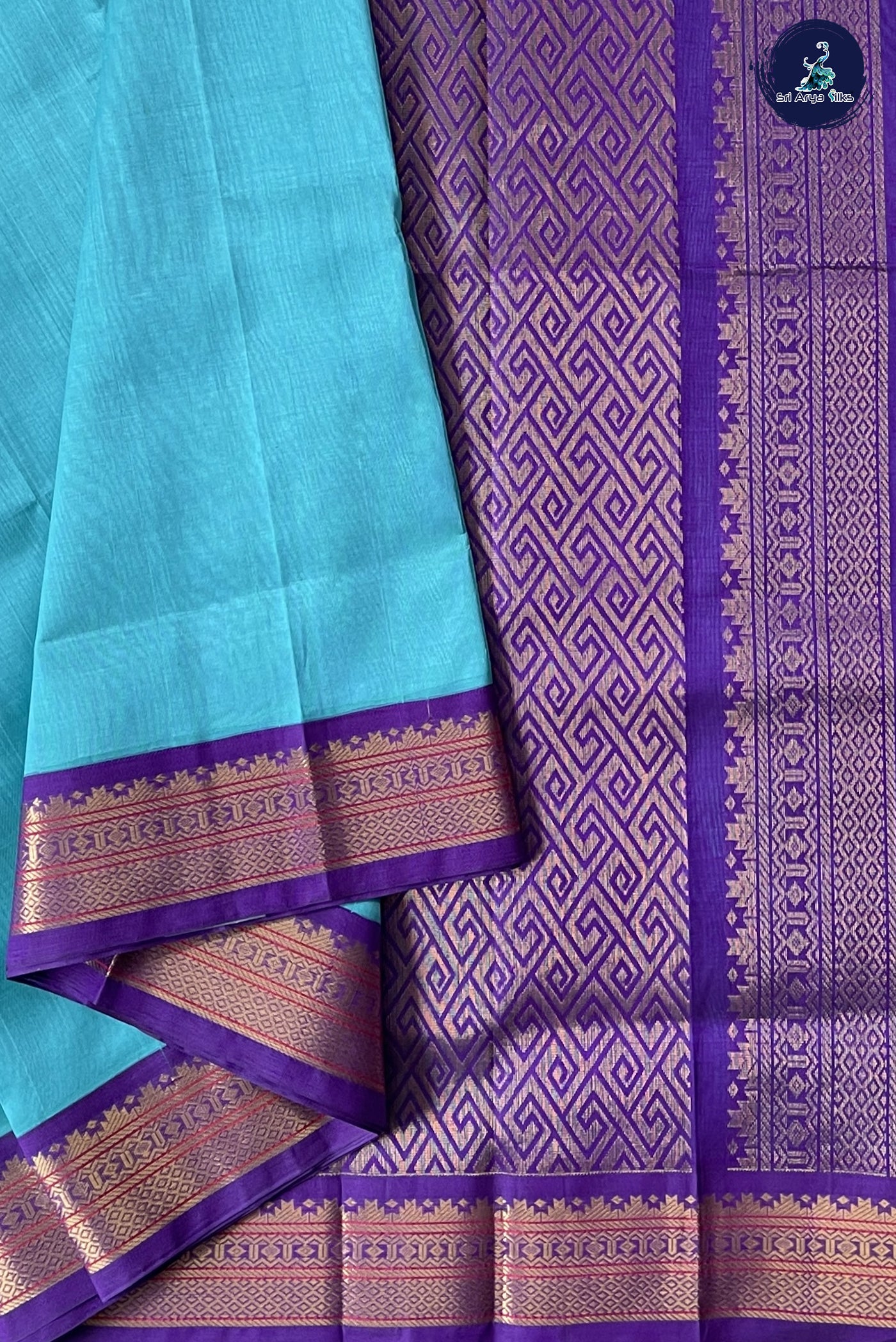 Sky Blue 10 Yards Silk Cotton Saree With Plain Pattern