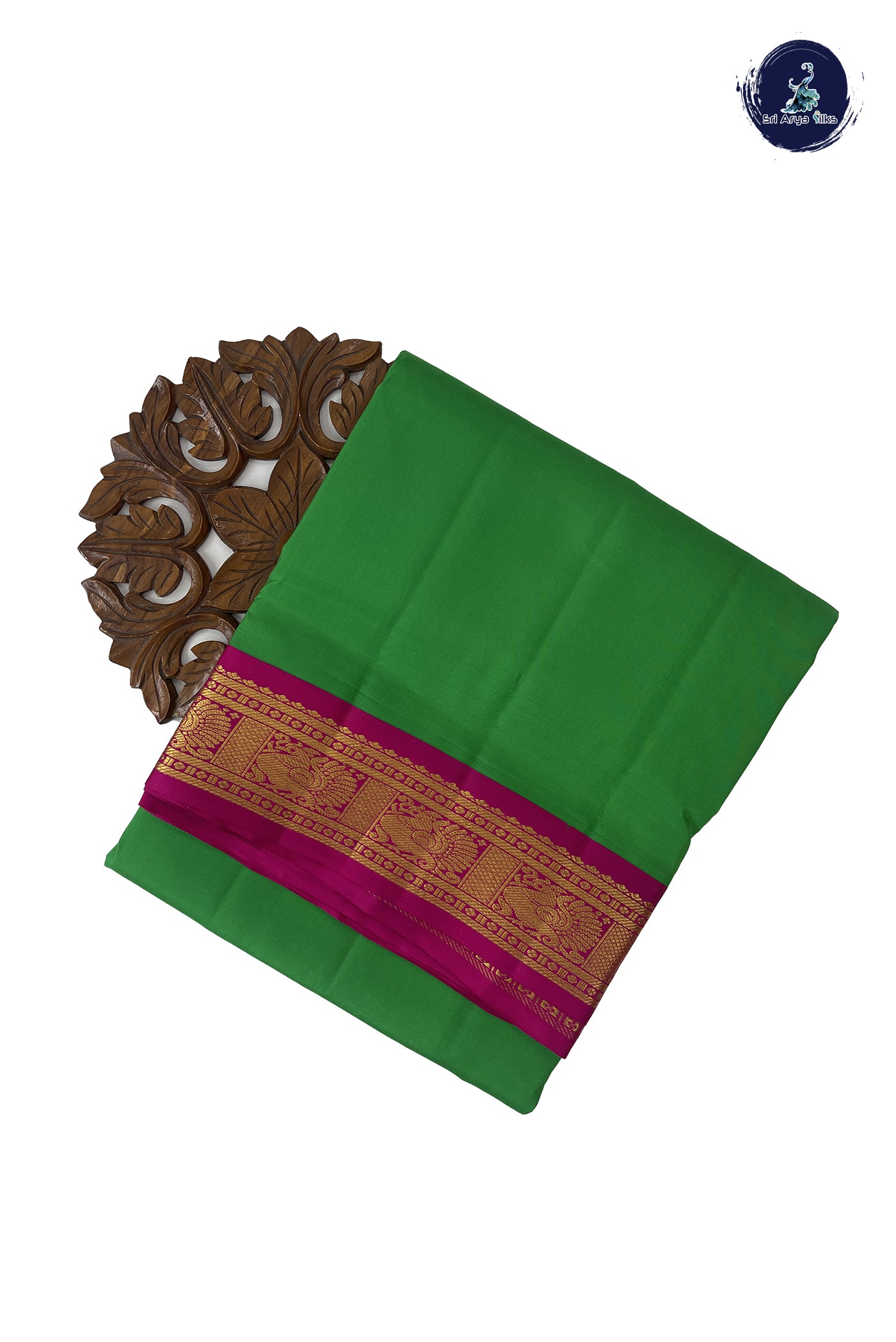 Light Green Madisar 10 Yards Silk Saree With Plain Pattern