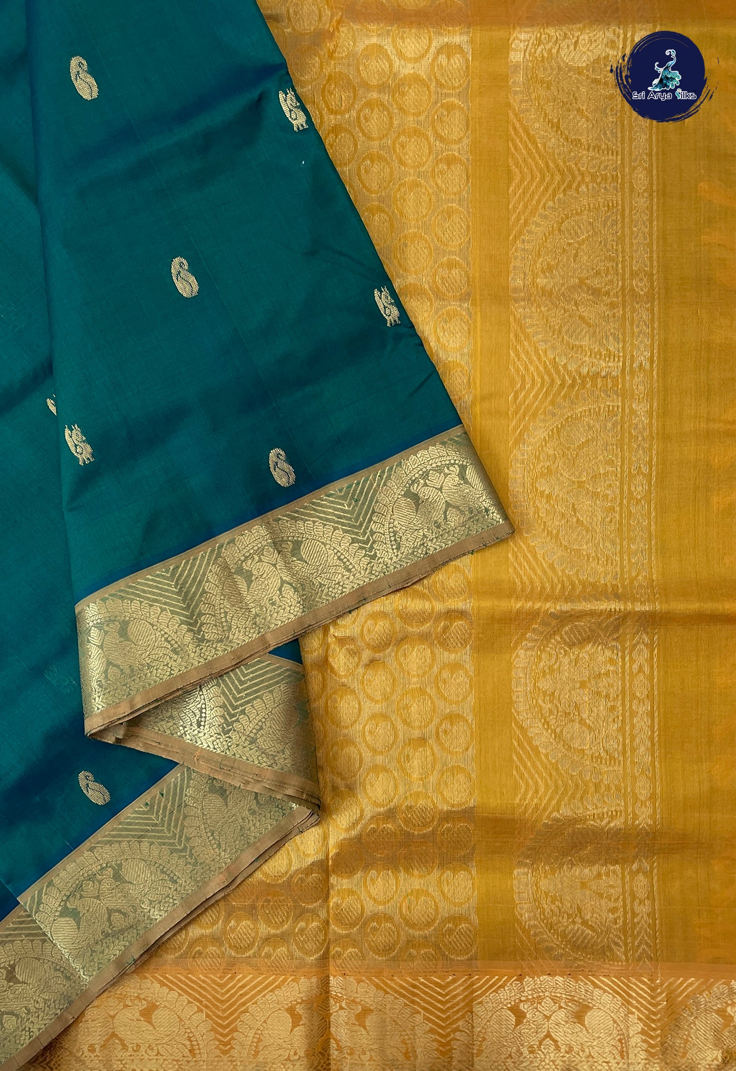 Bottle Green Madisar Silk Cotton Saree With Zari Buttas Pattern