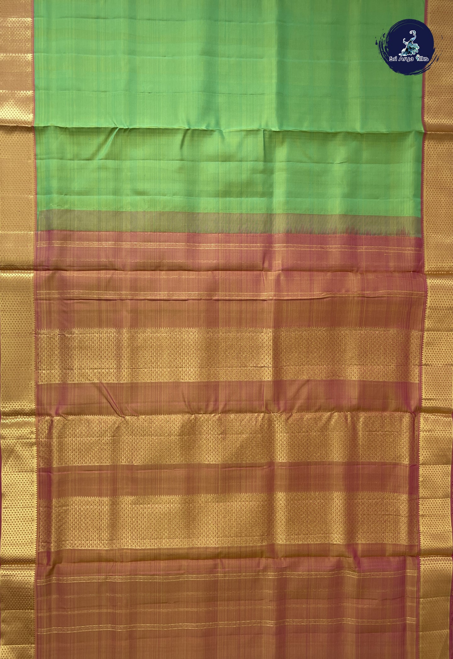 Lime Green Madisar 10 Yards Silk Saree With Plain Pattern