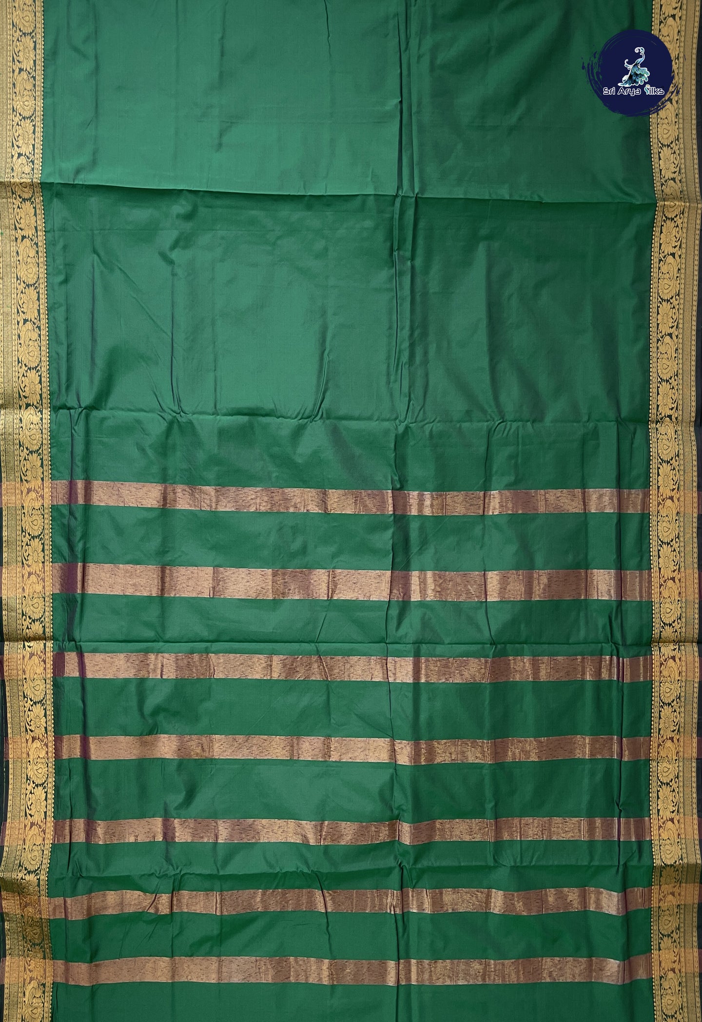 Dark Green Madisar Semi Silk Saree With Plain Pattern