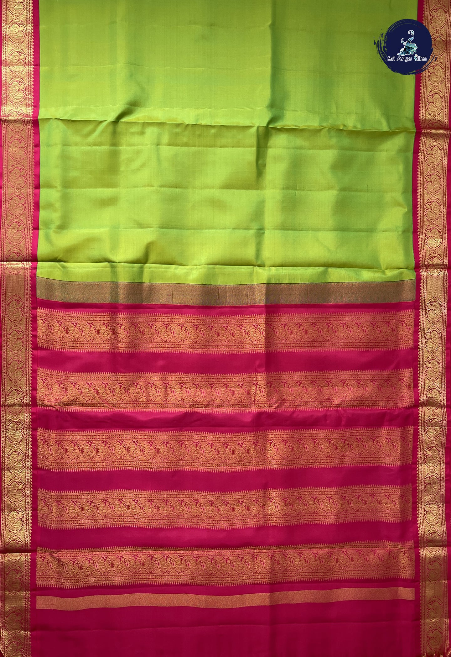 Lime Green Madisar 10 Yards Silk Saree With Plain Pattern