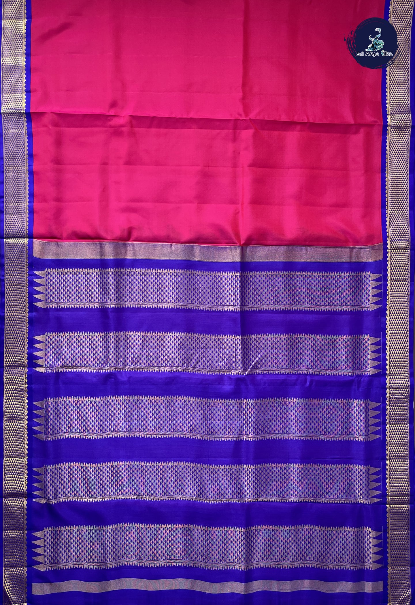 Dark Pink Madisar 10 Yards Silk Saree With Plain Pattern