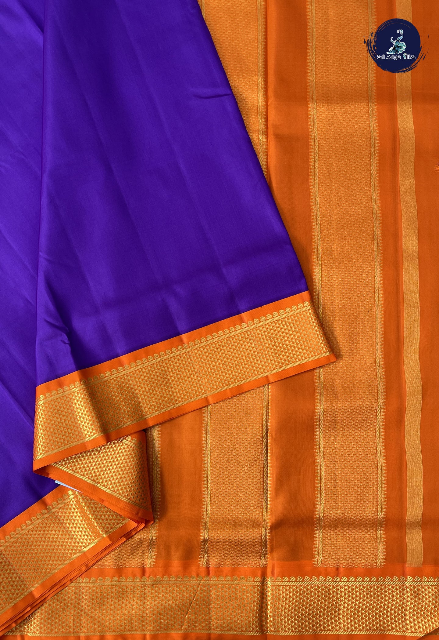 Dark Violet Madisar 10 Yards Silk Saree With Plain Pattern