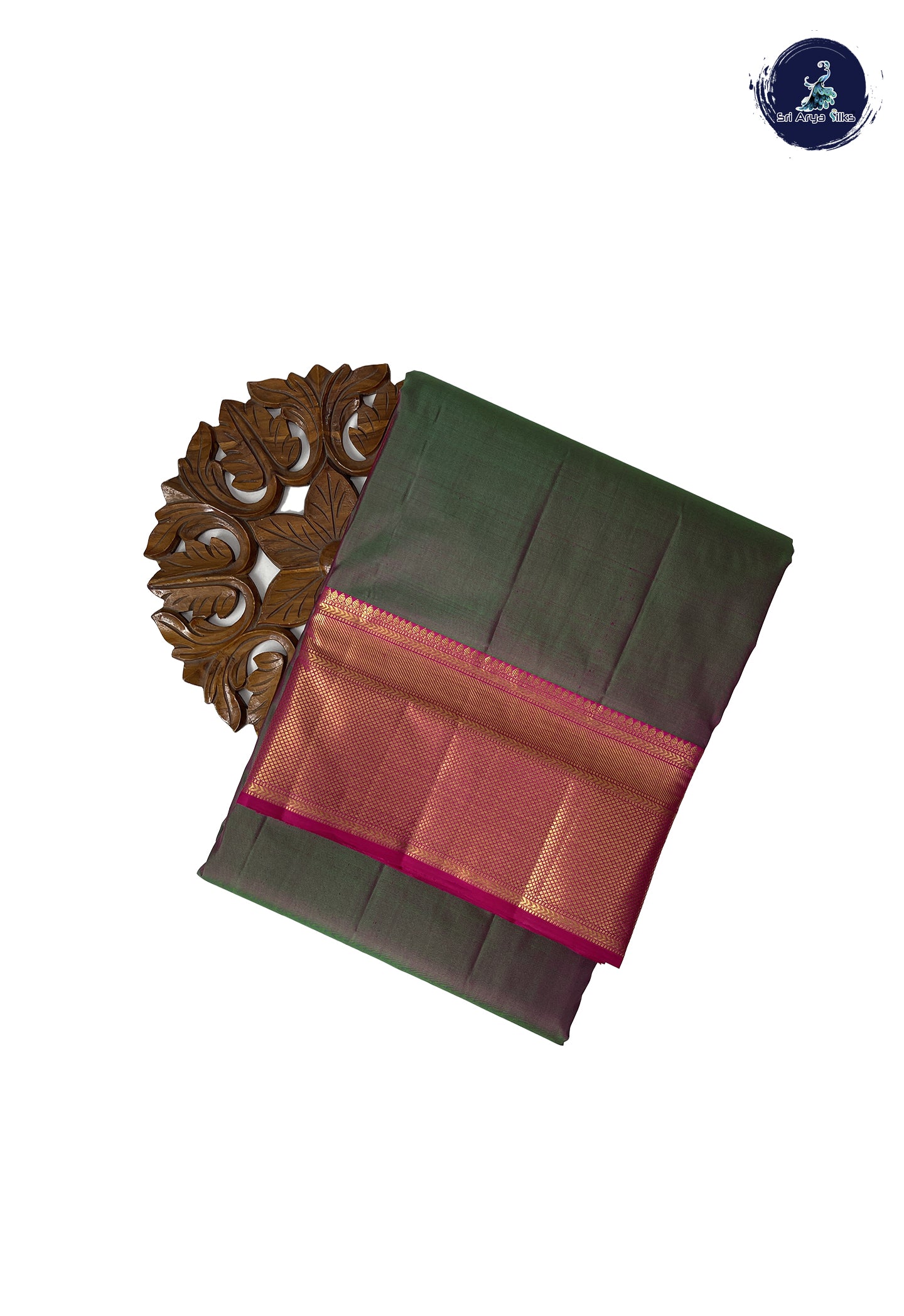 Dual Tone Green Madisar 10 Yards Silk Saree With Plain Pattern