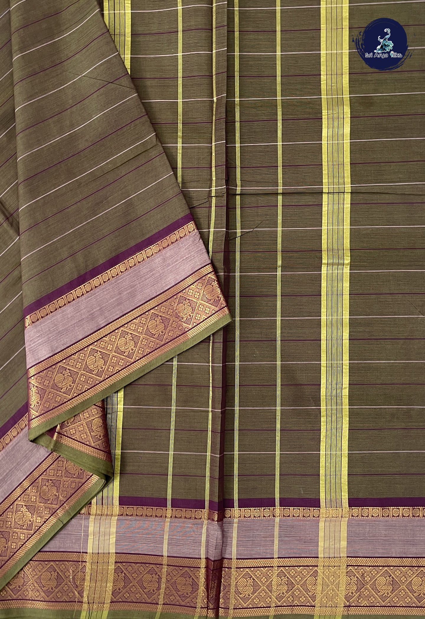 Manthulir 10 Yards Madisar Cotton Saree With Stripes Pattern