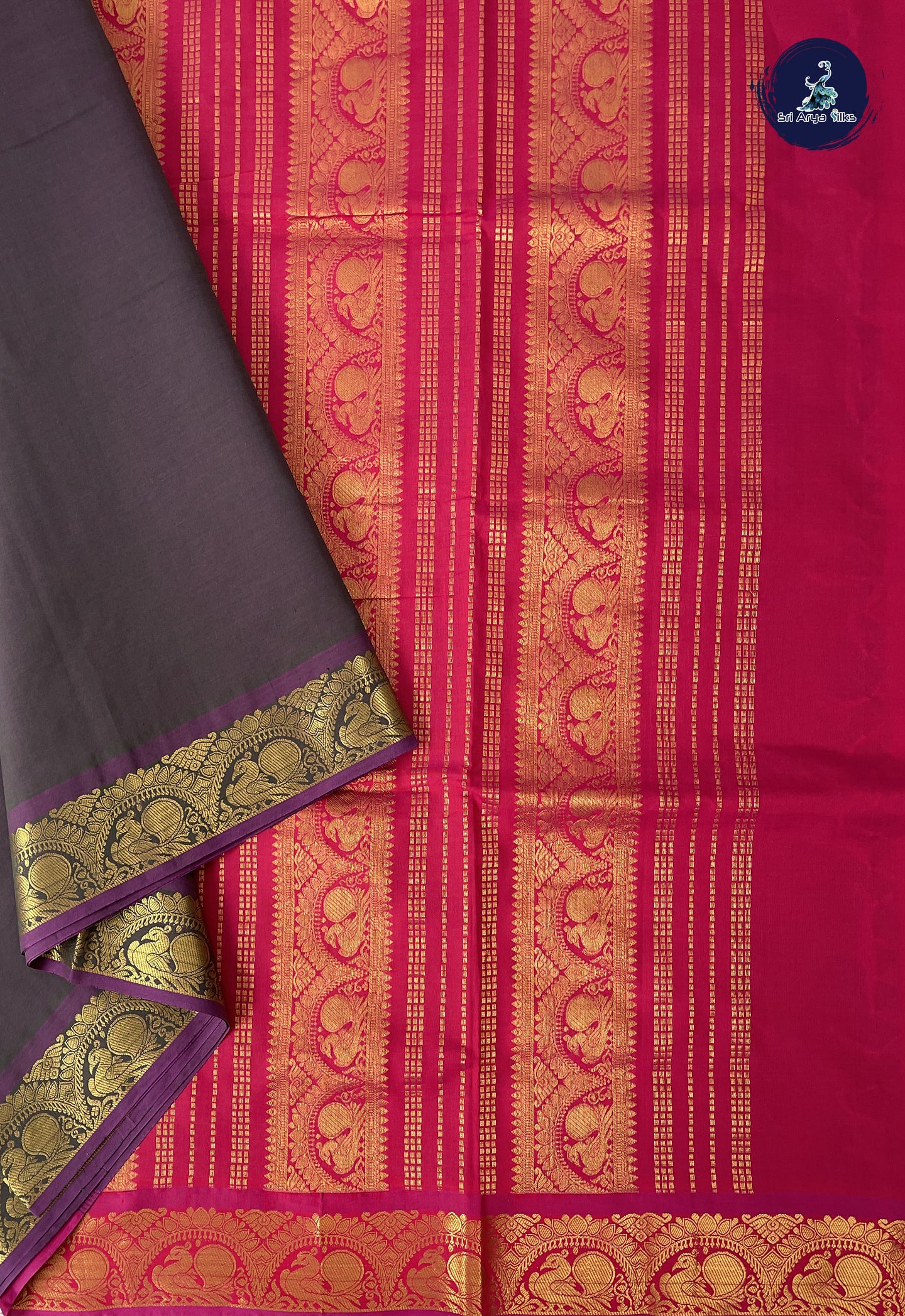 Dual Tone Green Madisar Semi Silk Cotton Saree With Plain Pattern